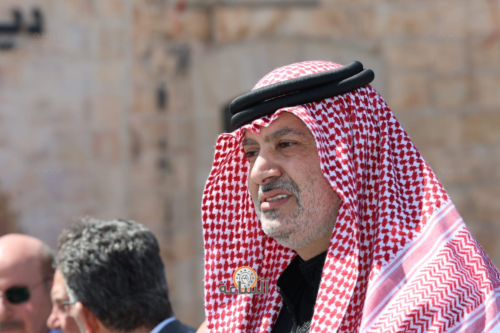 عشيرة البطاينة تحتفي بعشيرة الحباشنة: الصفح عن سيدة تسببت بمقتل ابنه (صور وفيديو) (video)