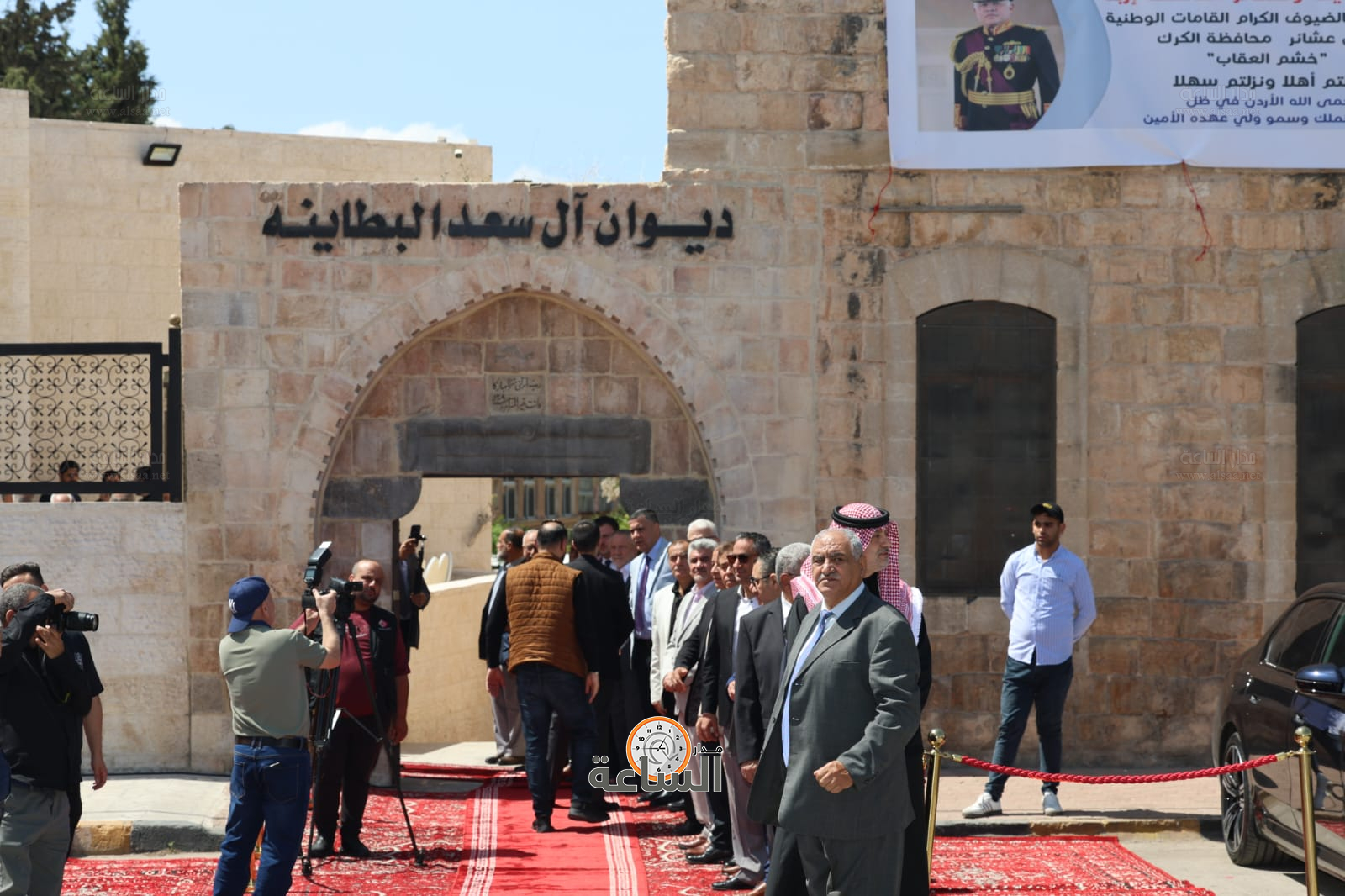 عشيرة البطاينة تحتفي بعشيرة الحباشنة: الصفح عن سيدة تسببت بمقتل ابنه (صور وفيديو) (video)