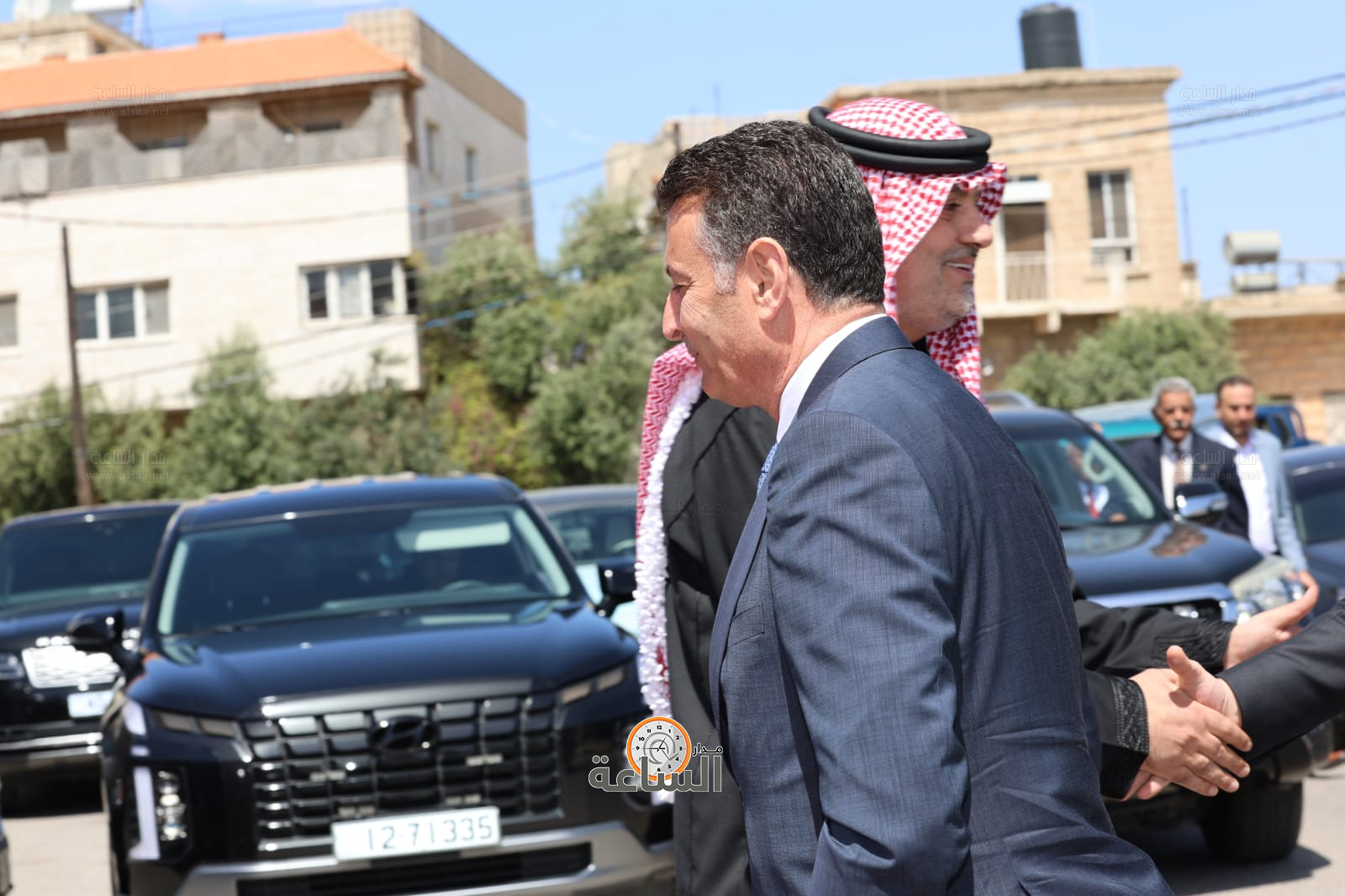 عشيرة البطاينة تحتفي بعشيرة الحباشنة: الصفح عن سيدة تسببت بمقتل ابنه (صور وفيديو) (video)