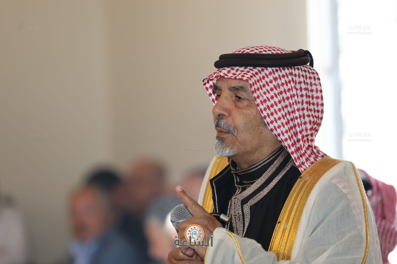 عشيرة البطاينة تحتفي بعشيرة الحباشنة: الصفح عن سيدة تسببت بمقتل ابنه (صور وفيديو) (video)