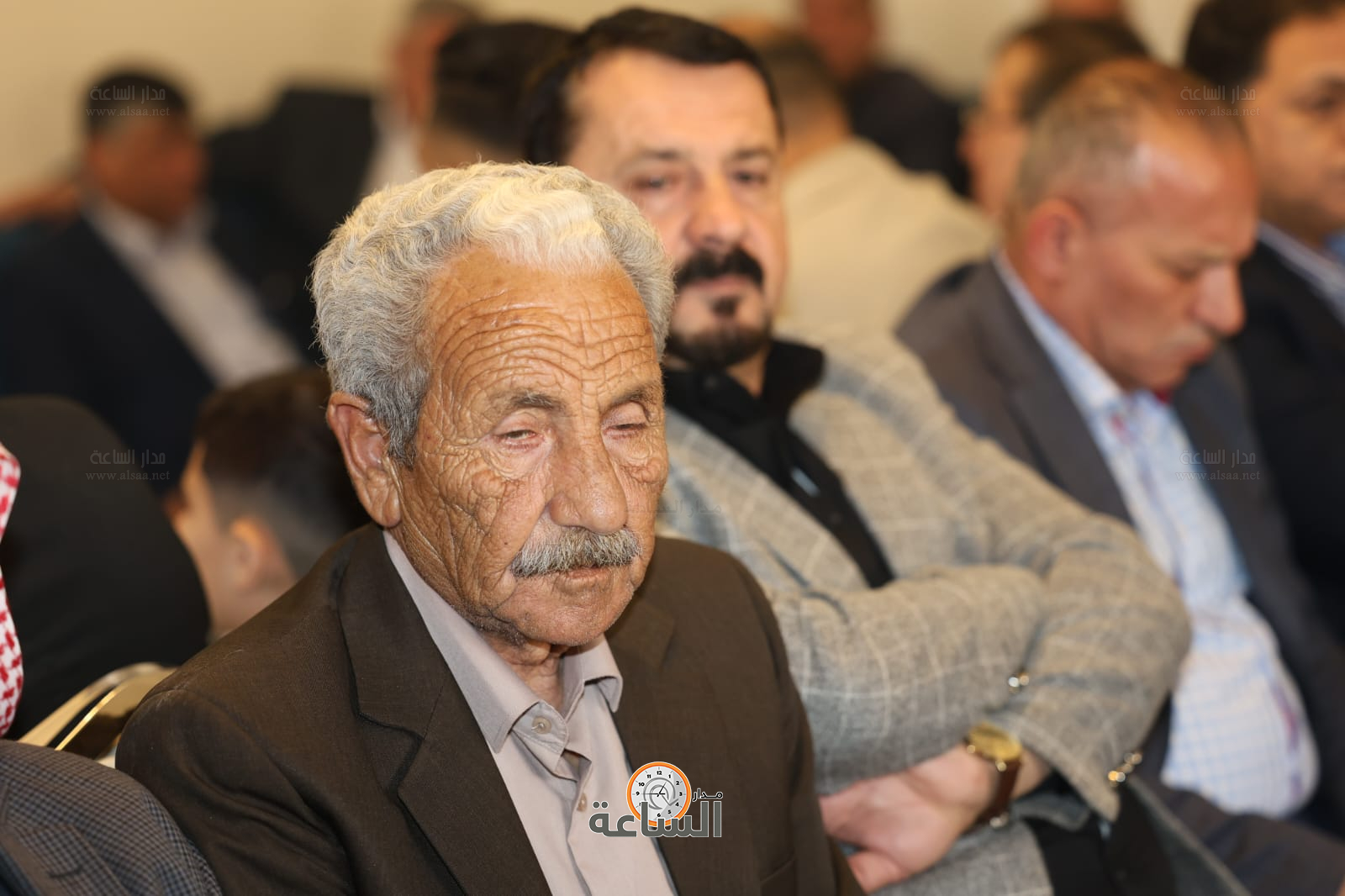 عشيرة البطاينة تحتفي بعشيرة الحباشنة: الصفح عن سيدة تسببت بمقتل ابنه (صور وفيديو) (video)