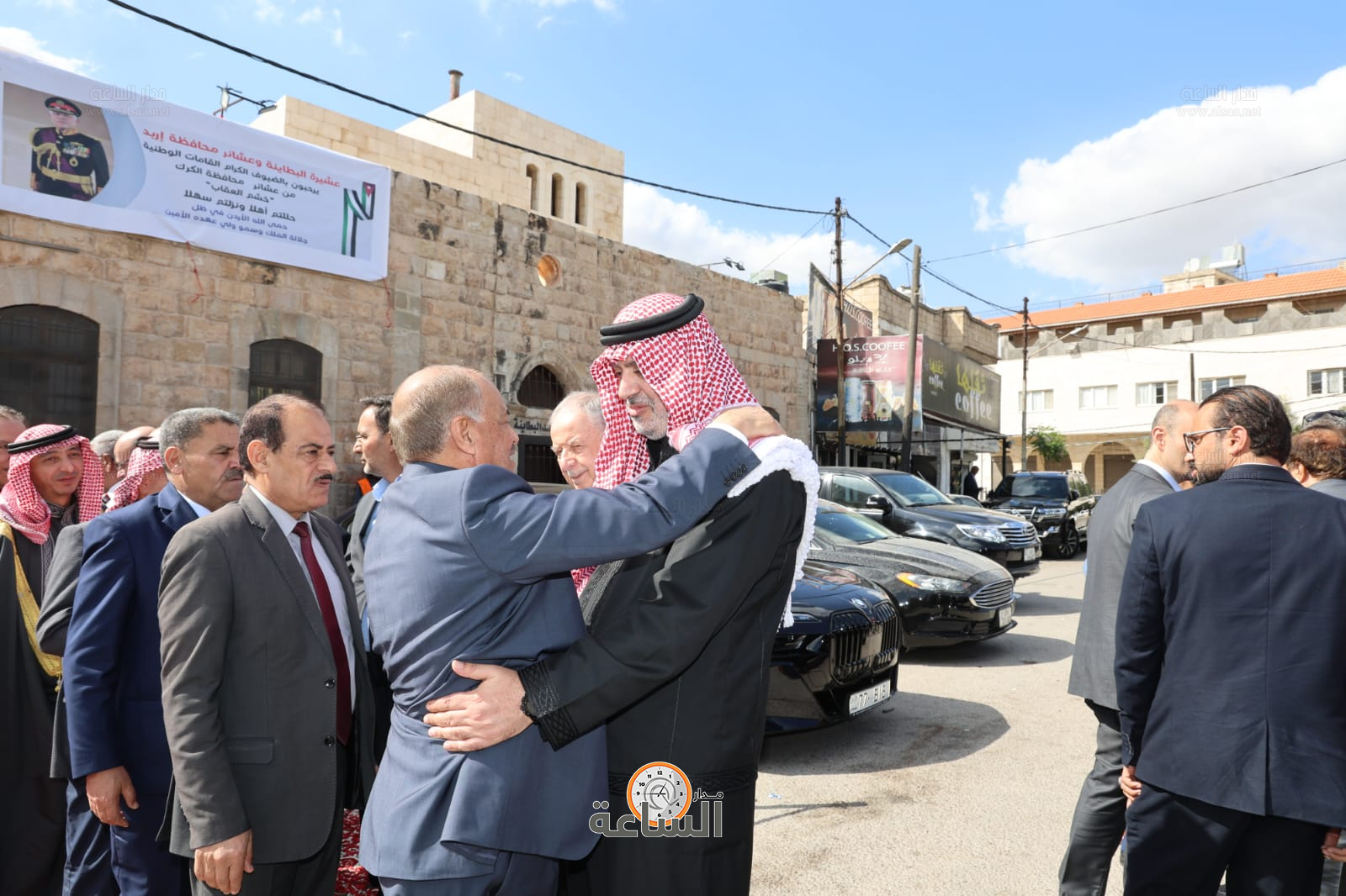 عشيرة البطاينة تحتفي بعشيرة الحباشنة: الصفح عن سيدة تسببت بمقتل ابنه (صور وفيديو) (video)