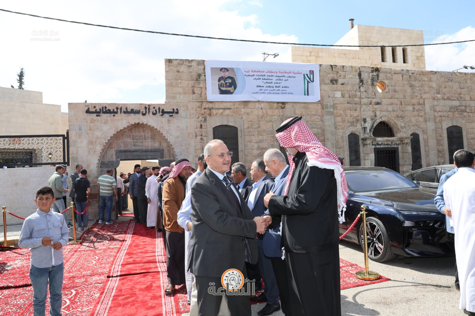 عشيرة البطاينة تحتفي بعشيرة الحباشنة: الصفح عن سيدة تسببت بمقتل ابنه (صور وفيديو) (video)