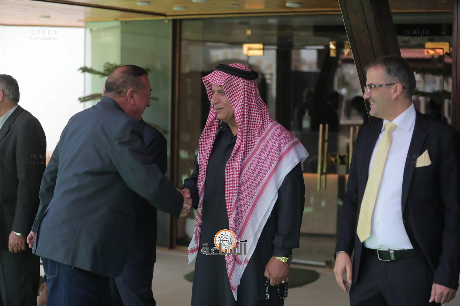 Madar Al-Saa Images 0.024817569284192542