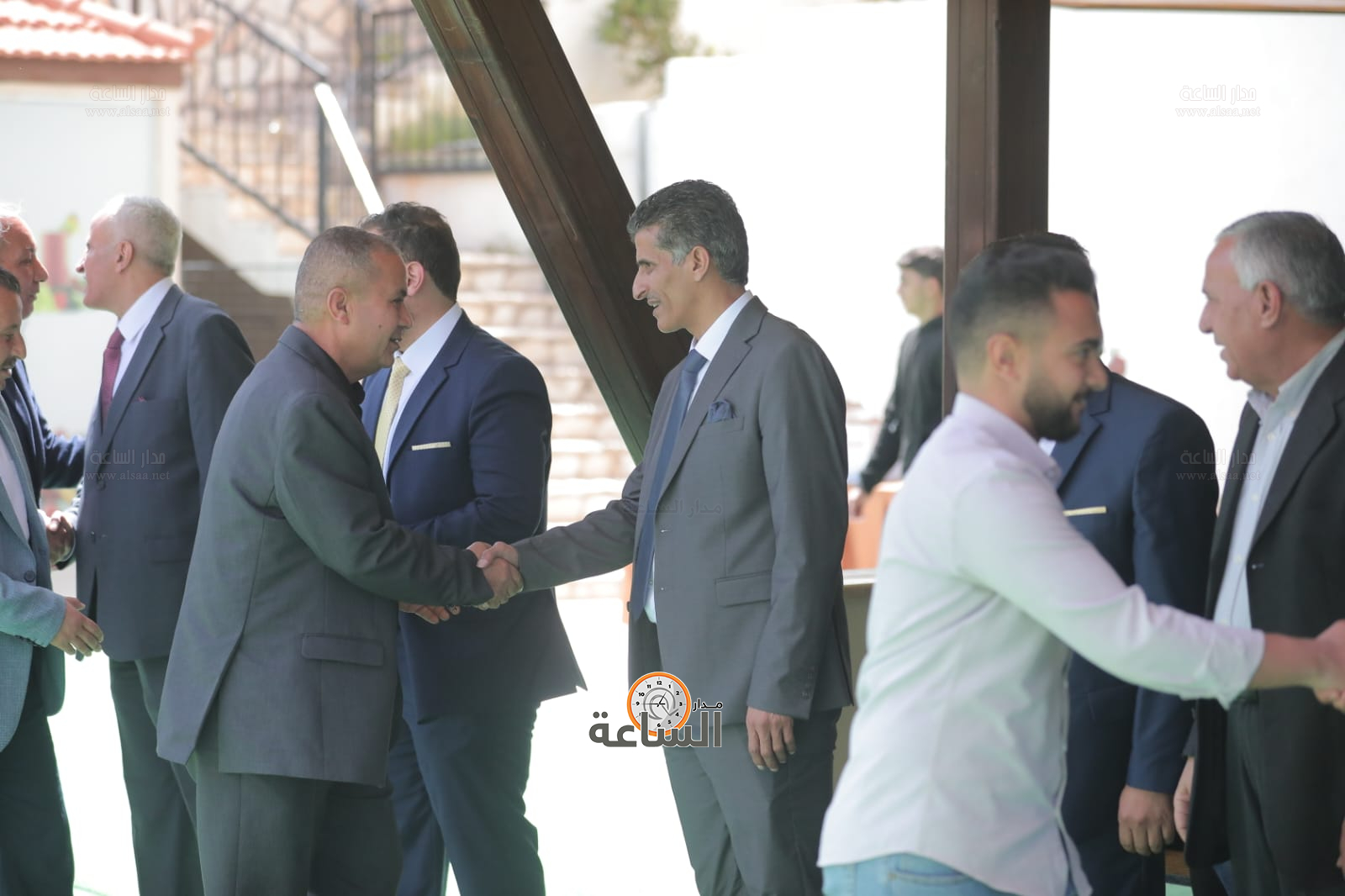 Madar Al-Saa Images 0.08495355506861735