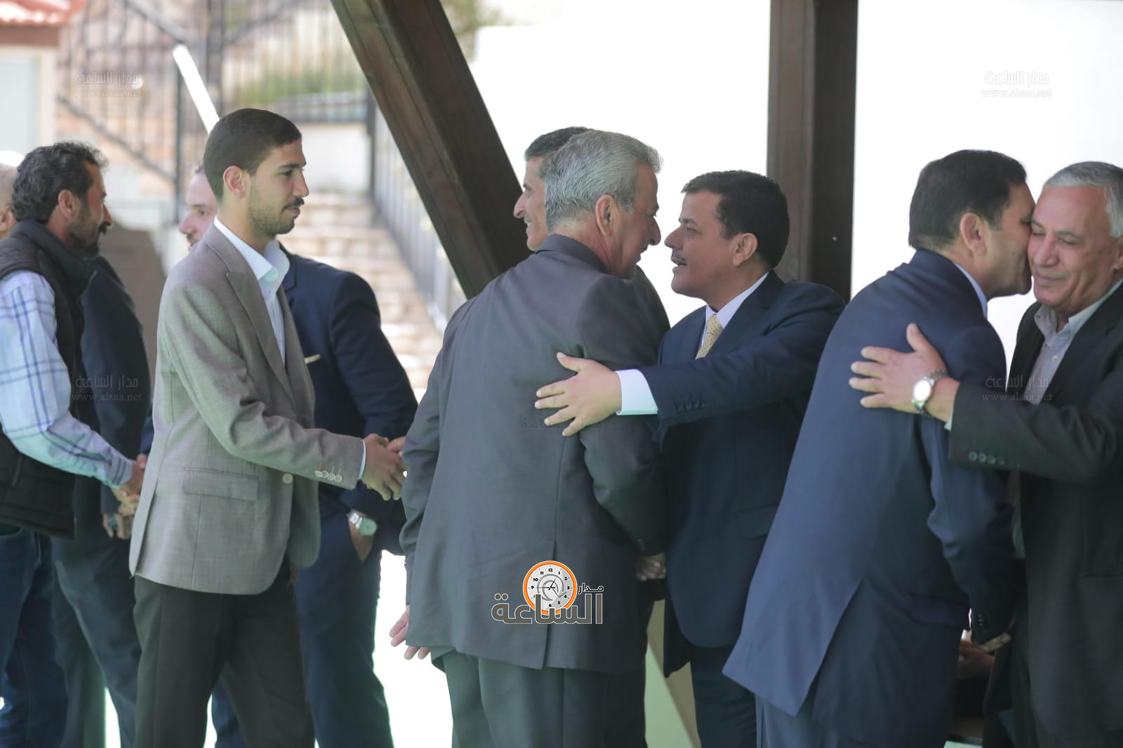 Madar Al-Saa Images 0.5827610369731819