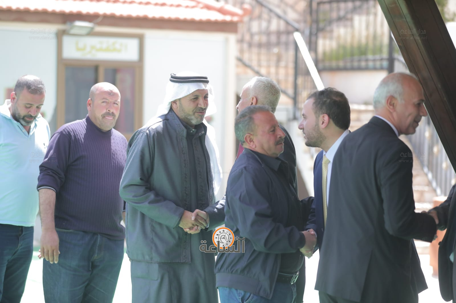 Madar Al-Saa Images 0.03896772339564336