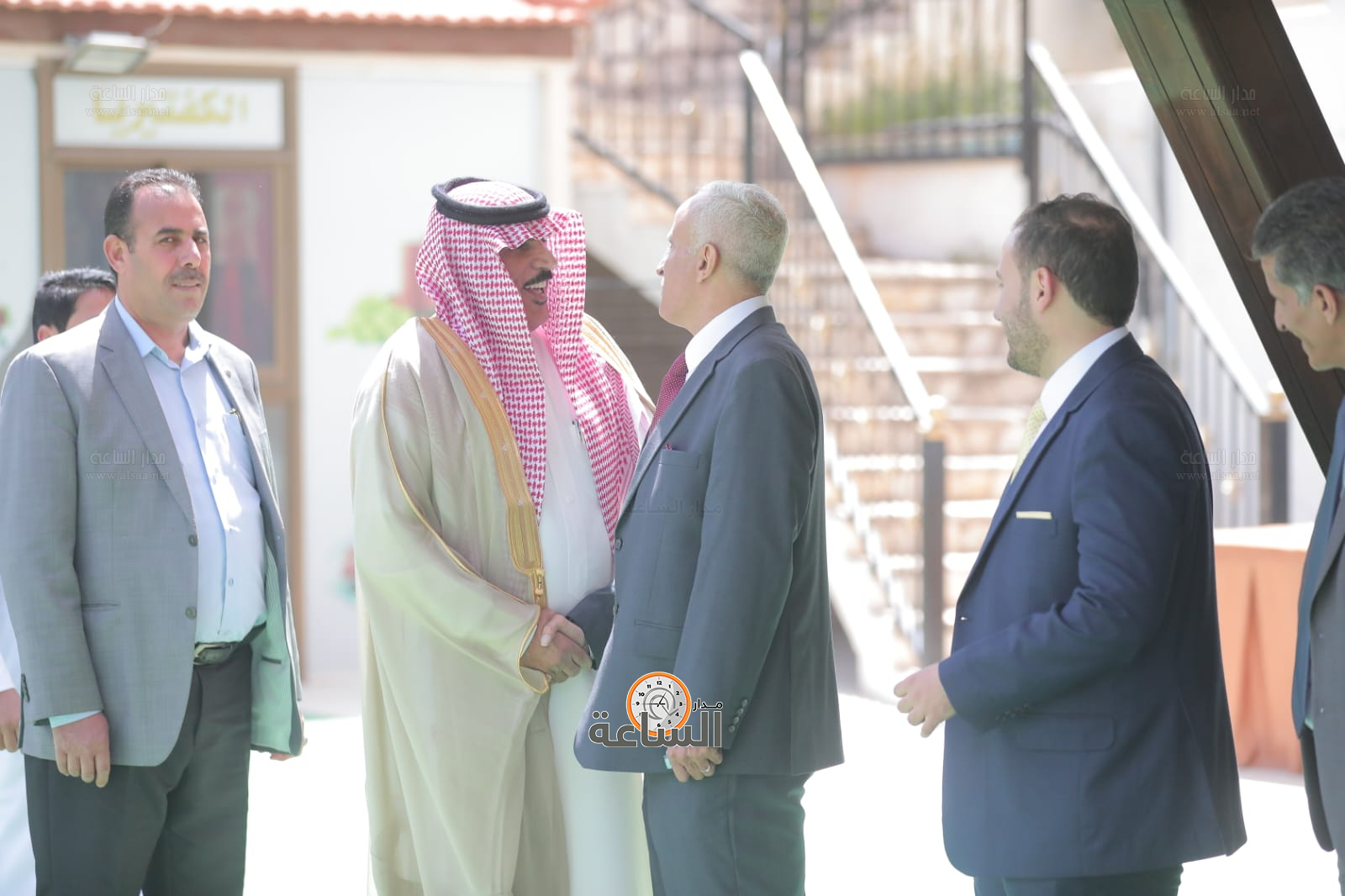 Madar Al-Saa Images 0.3271790749586523