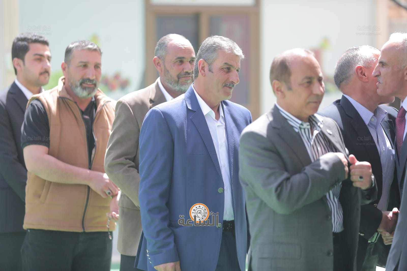 Madar Al-Saa Images 0.16360209027714978