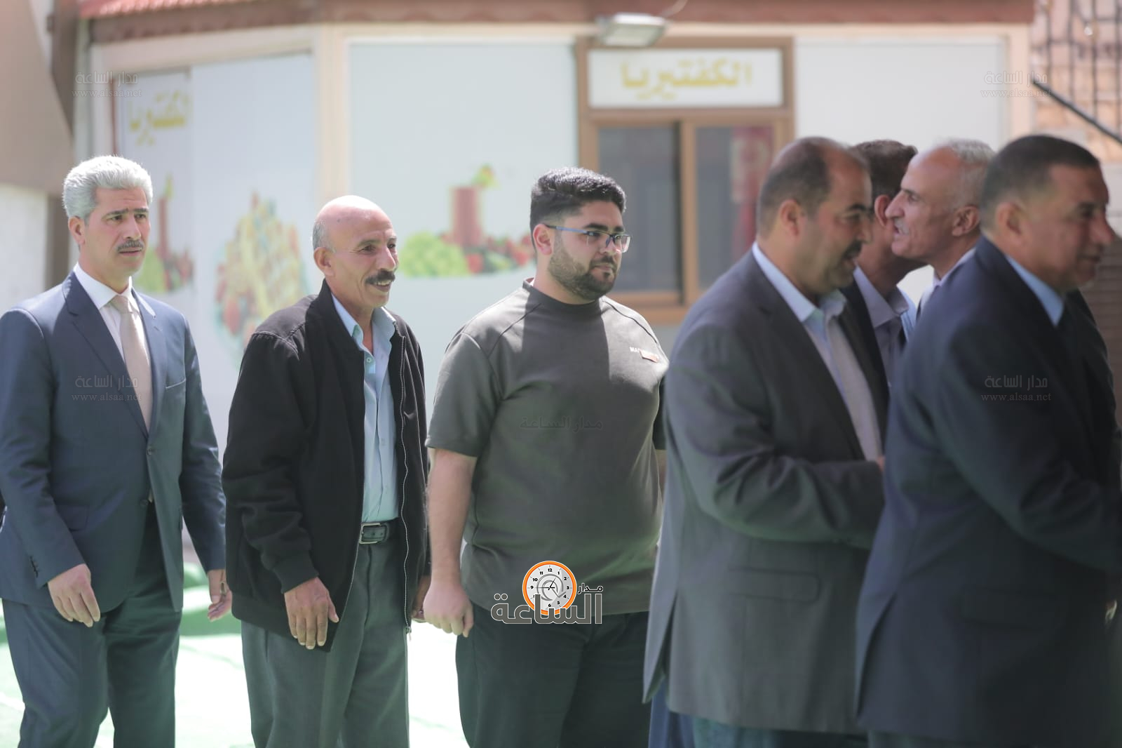 Madar Al-Saa Images 0.9555166450577393