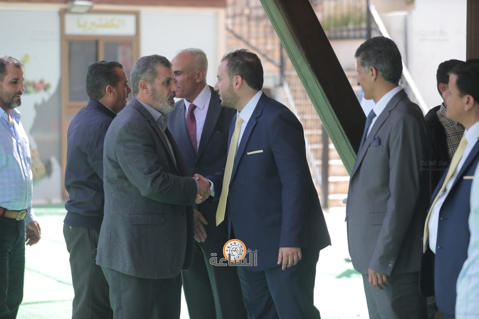 Madar Al-Saa Images 0.18004814213022513