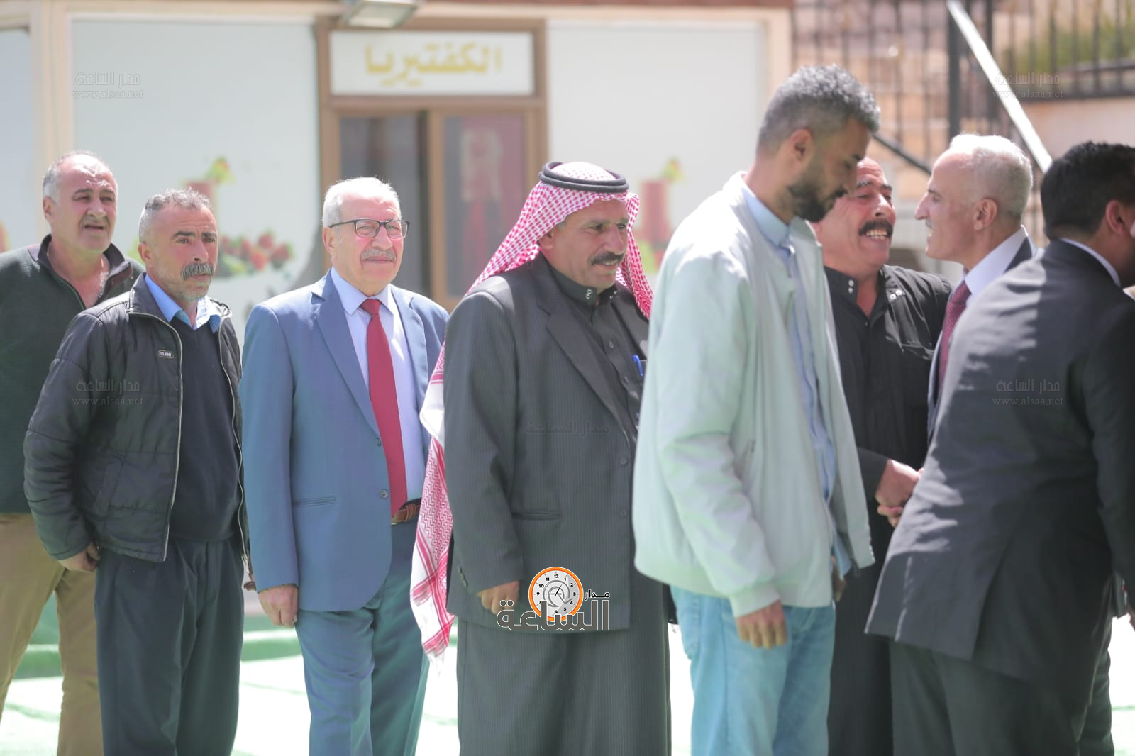 Madar Al-Saa Images 0.8058839787227543