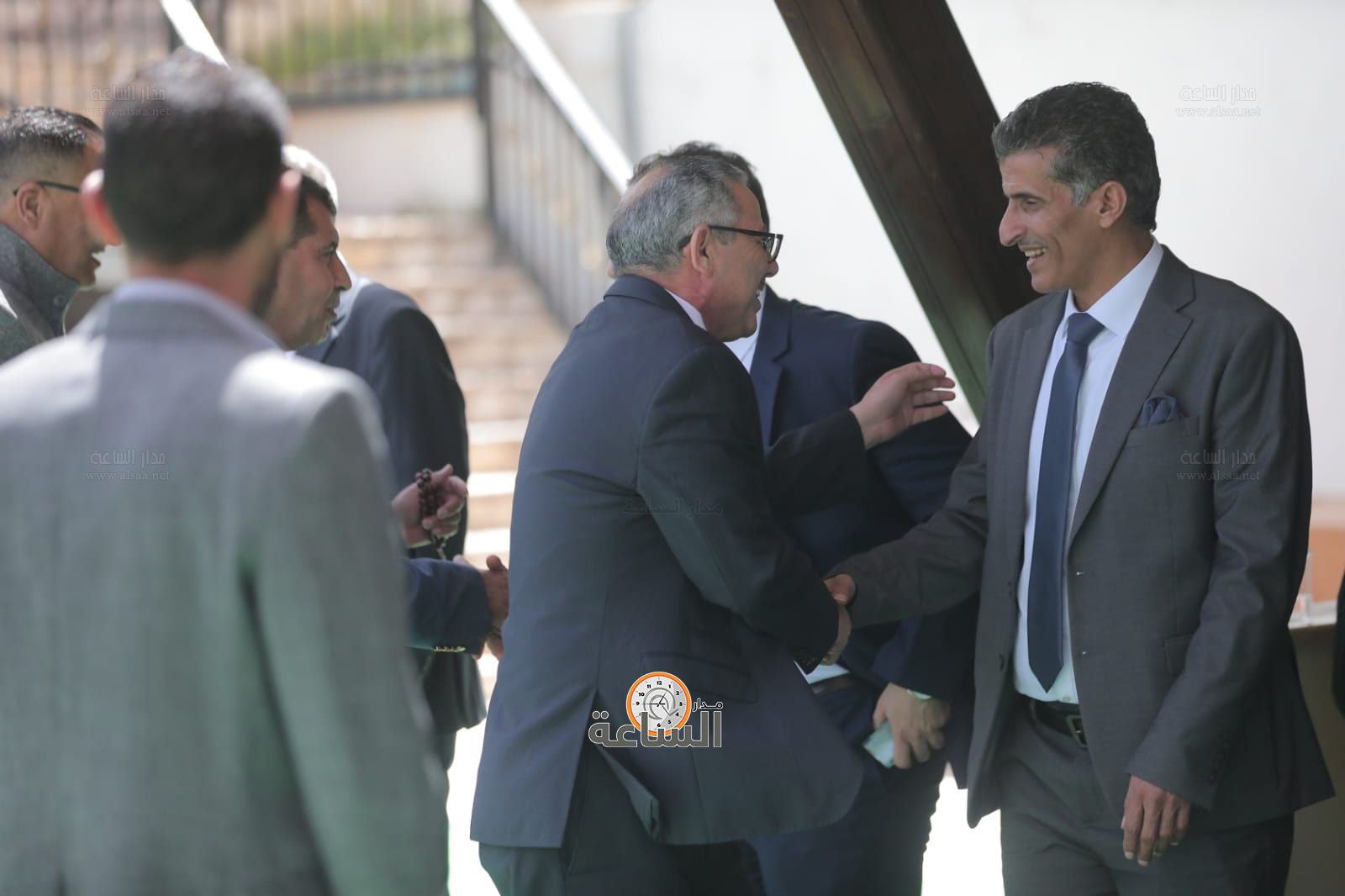 Madar Al-Saa Images 0.795362881865872