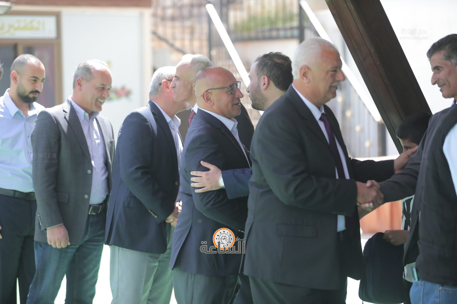 Madar Al-Saa Images 0.16235610795034128