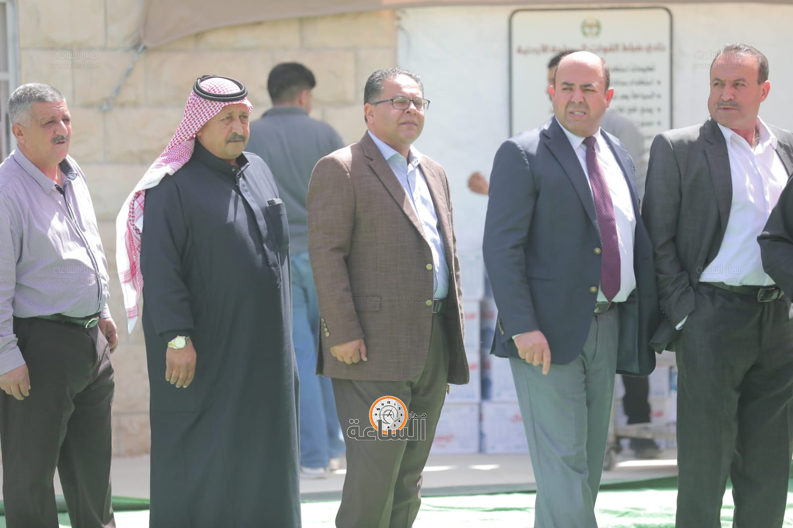 Madar Al-Saa Images 0.44686968664800597