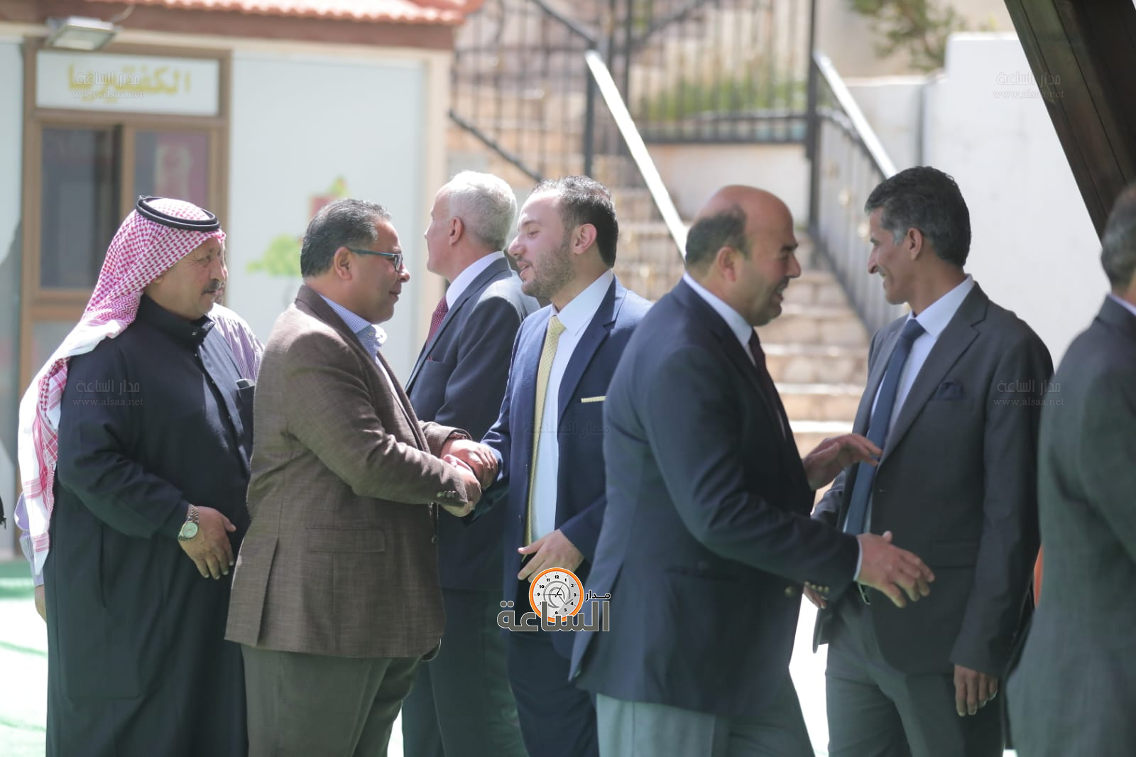 Madar Al-Saa Images 0.7680128445789645