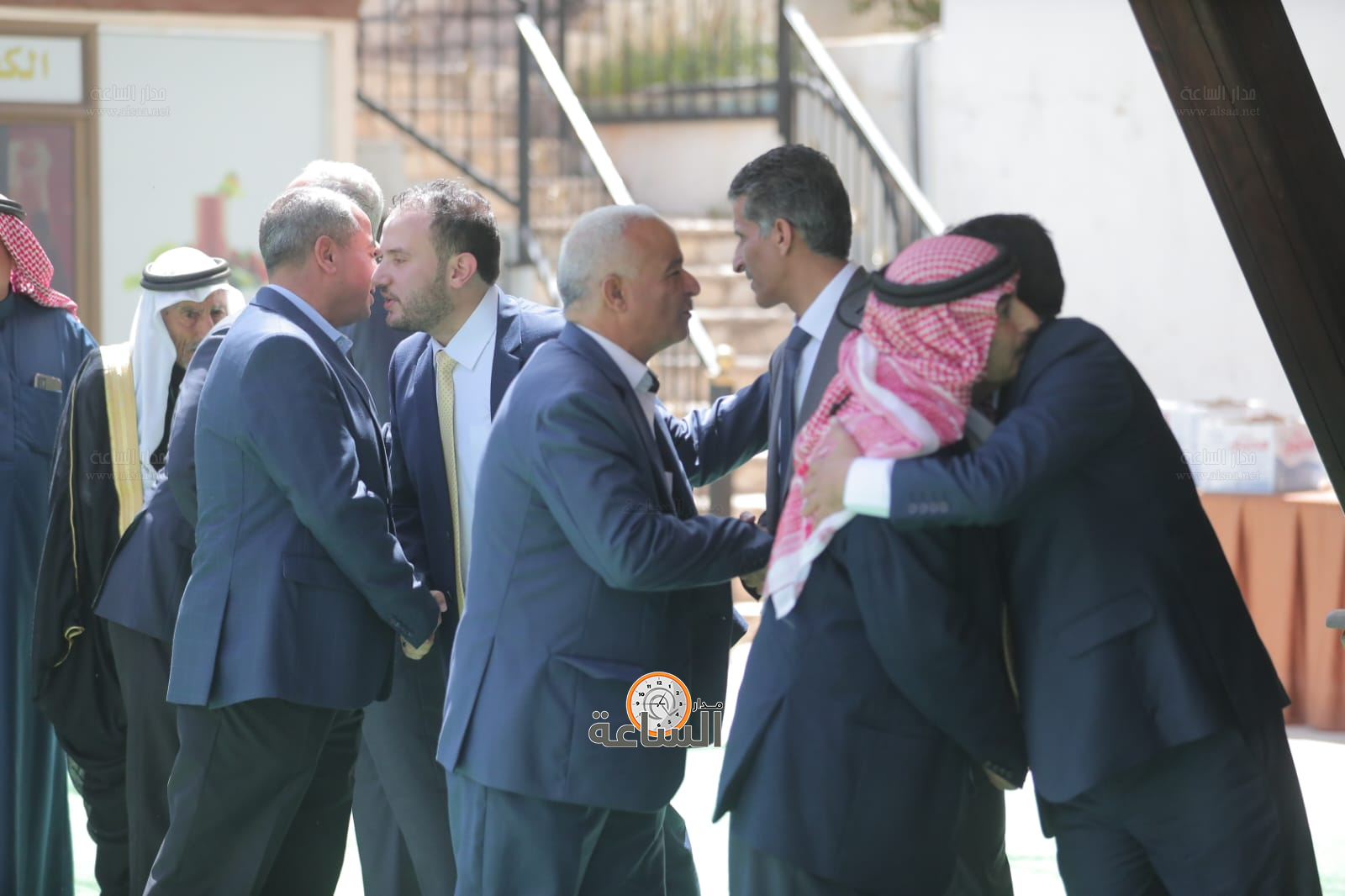 Madar Al-Saa Images 0.4086122551074156