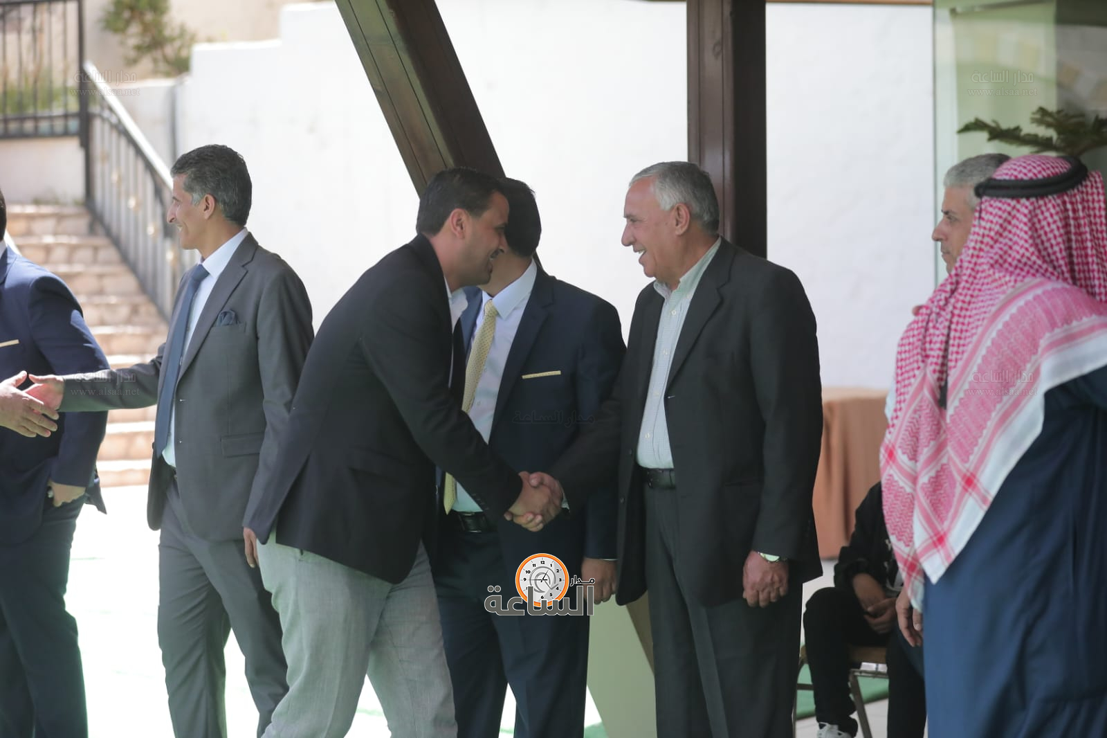 Madar Al-Saa Images 0.8639559560823755