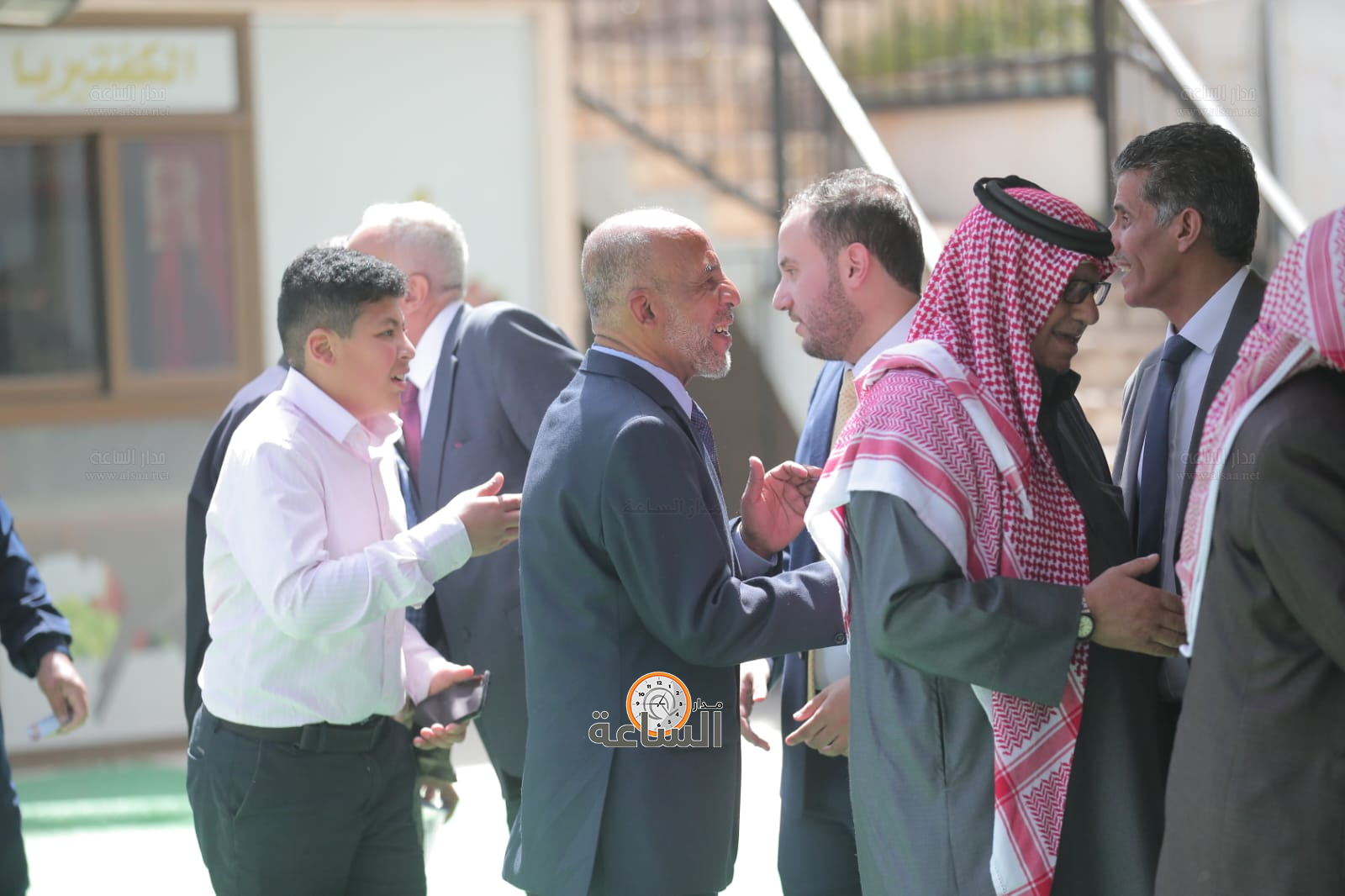 Madar Al-Saa Images 0.577255931246776