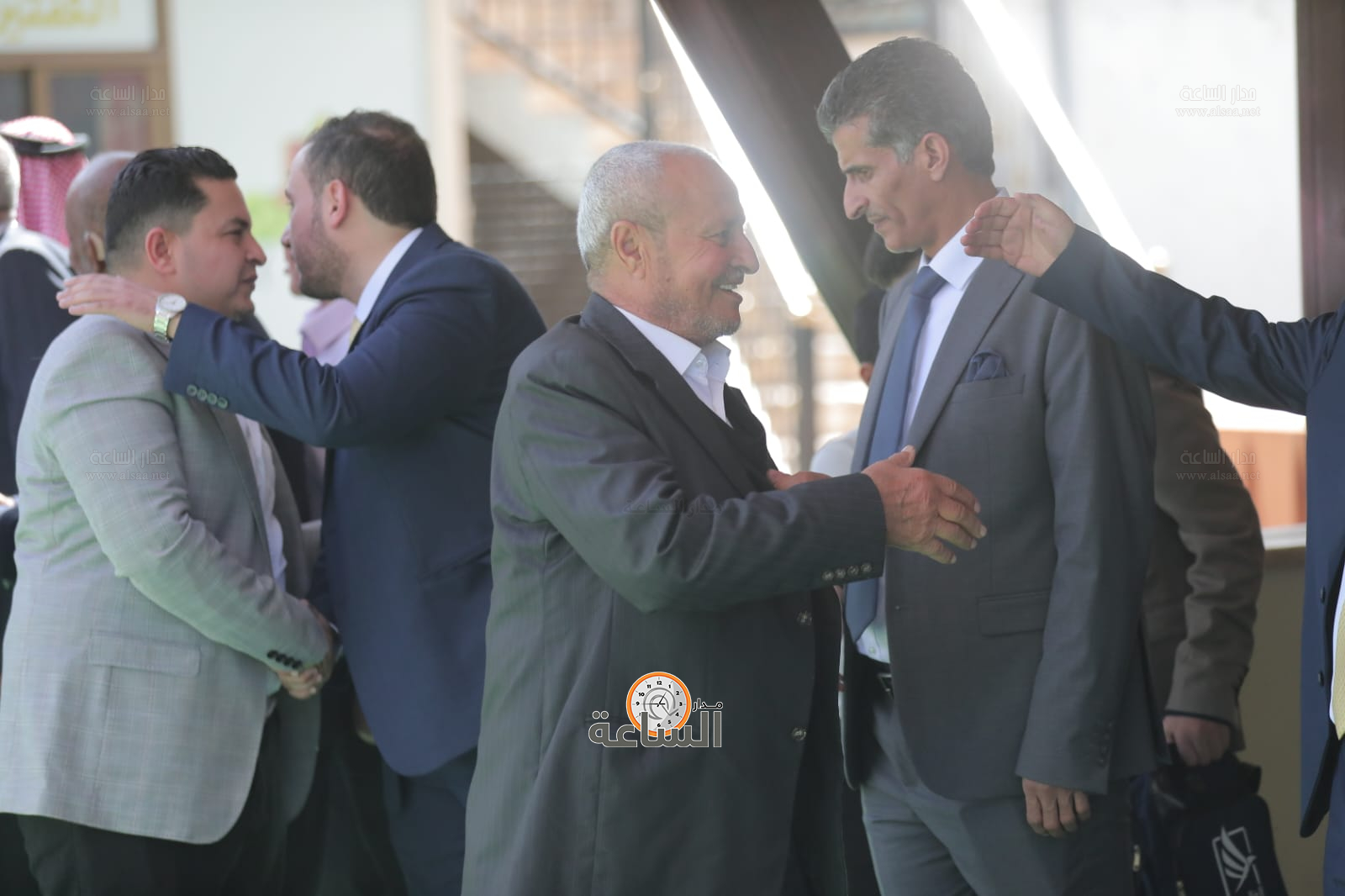 Madar Al-Saa Images 0.561580016198203