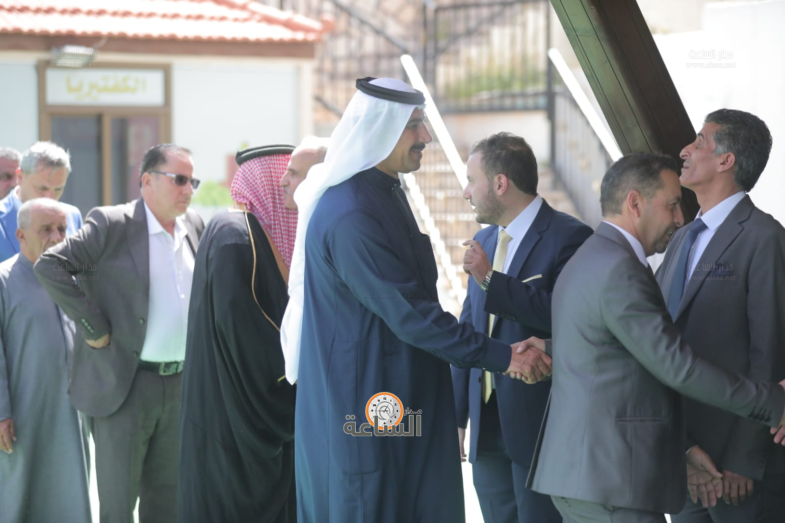 Madar Al-Saa Images 0.2668411767557155