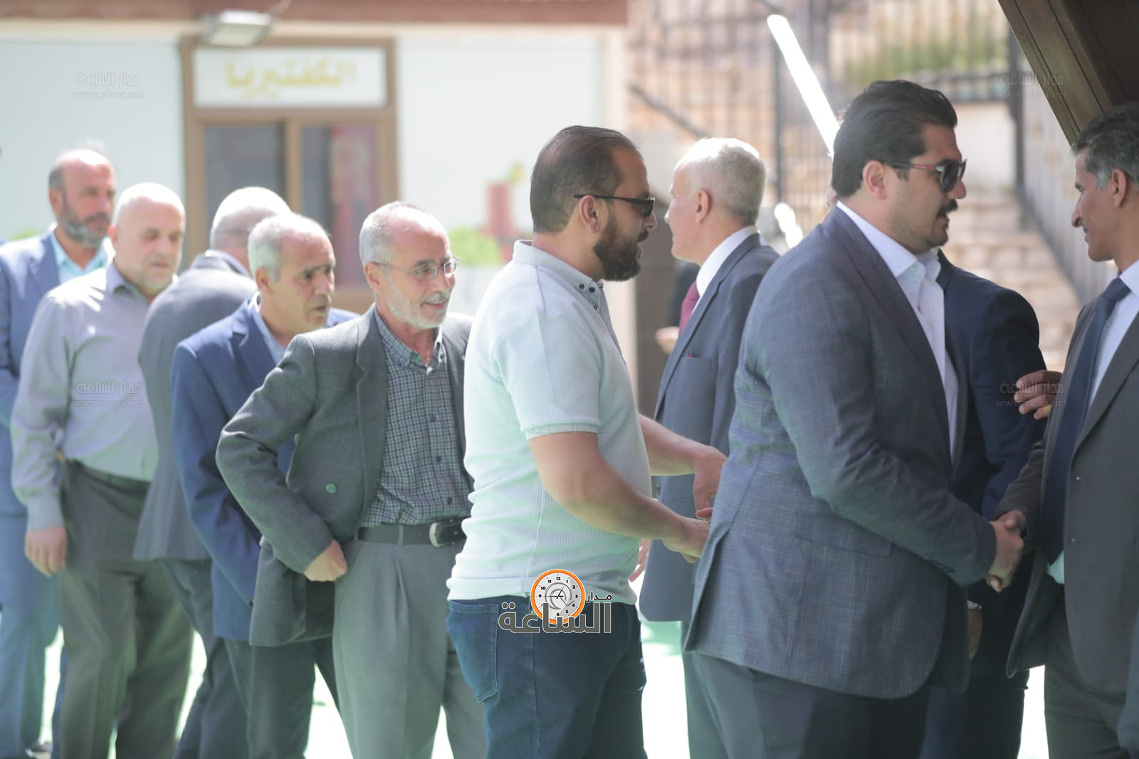 Madar Al-Saa Images 0.8985341156499762