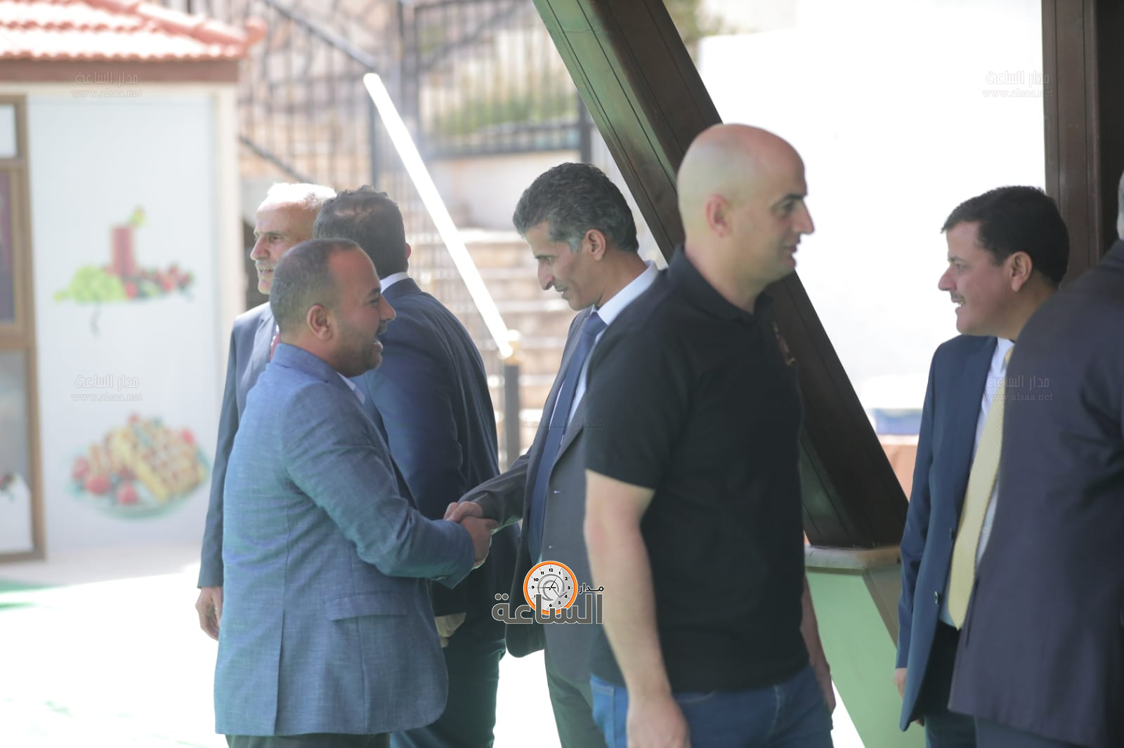 Madar Al-Saa Images 0.40261288952130925