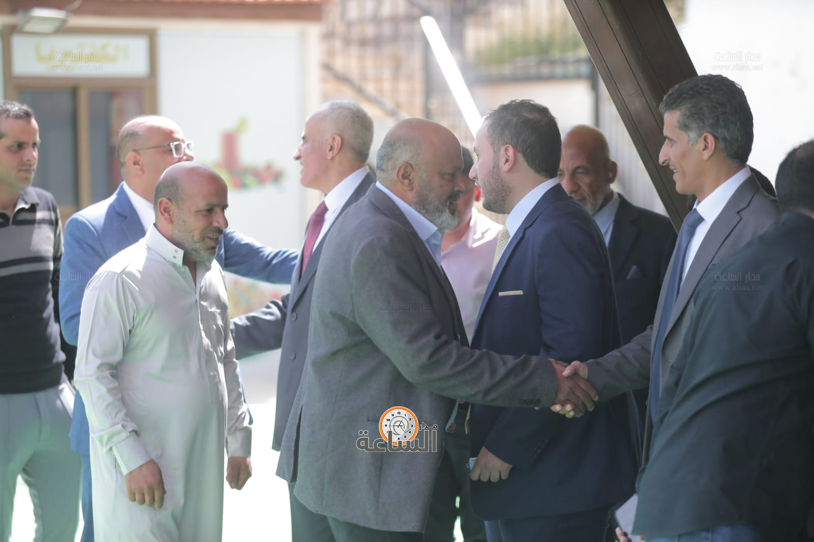 Madar Al-Saa Images 0.6961398682087383