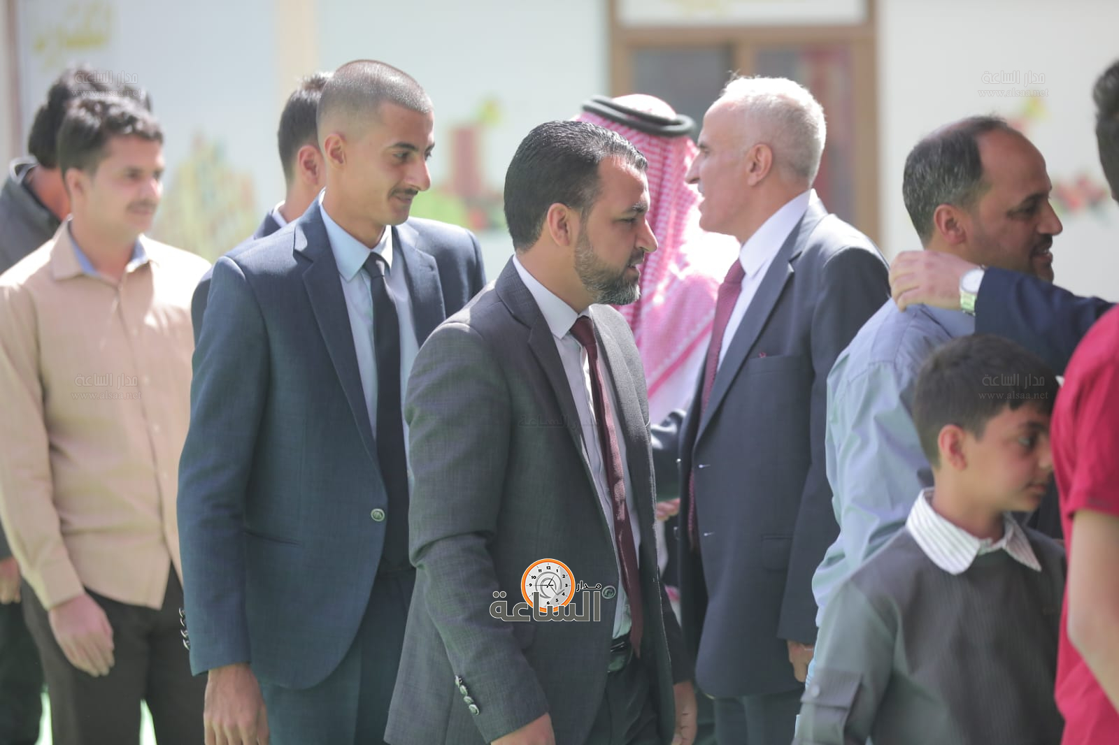 Madar Al-Saa Images 0.8877242552772882