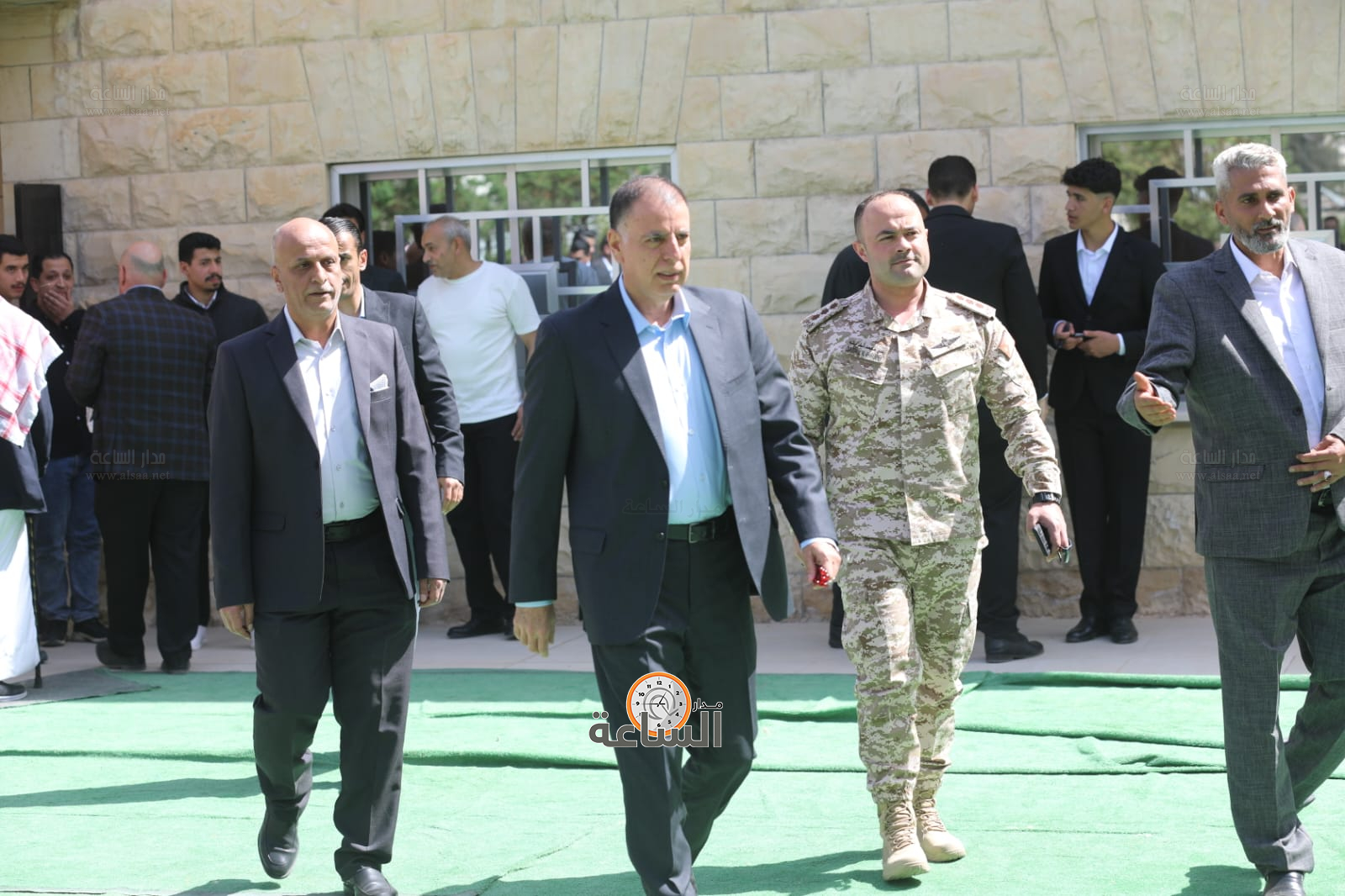 Madar Al-Saa Images 0.40870121232417134