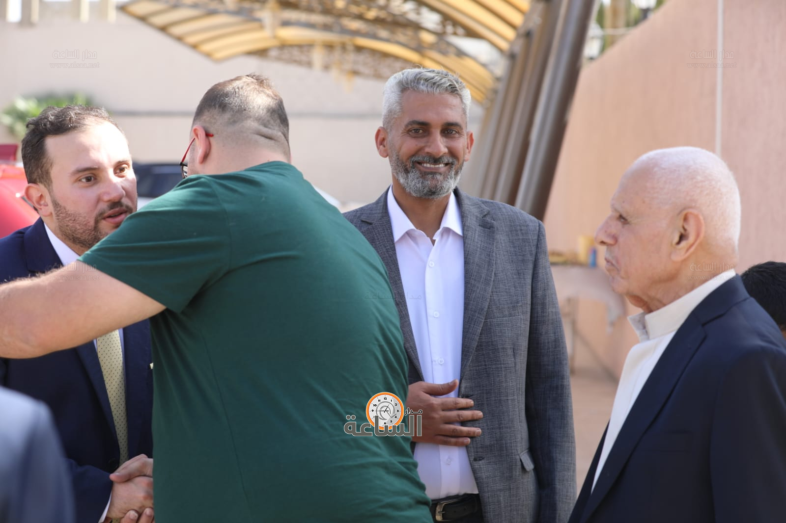 Madar Al-Saa Images 0.9984206632986463