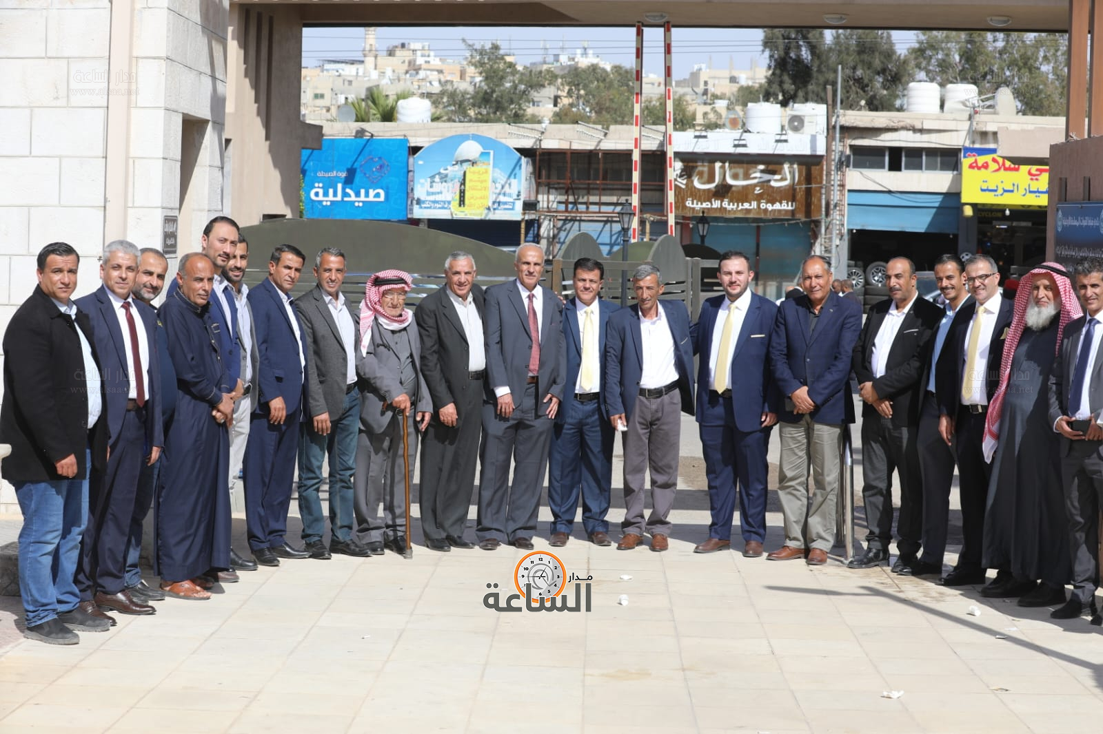 Madar Al-Saa Images 0.4795714941078568