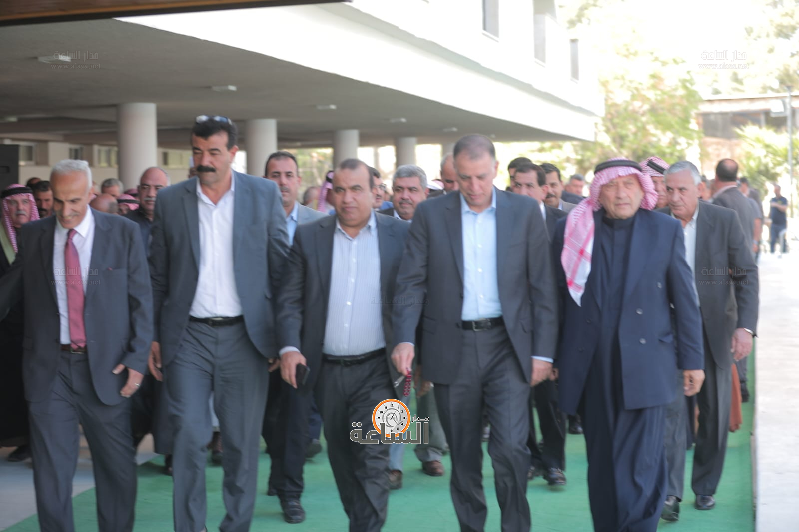 Madar Al-Saa Images 0.8838327178569159