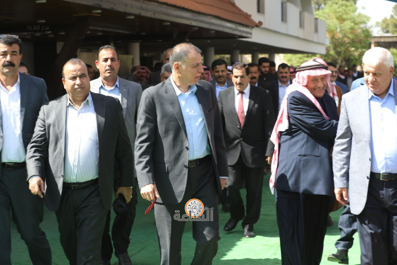 Madar Al-Saa Images 0.4344751835271323