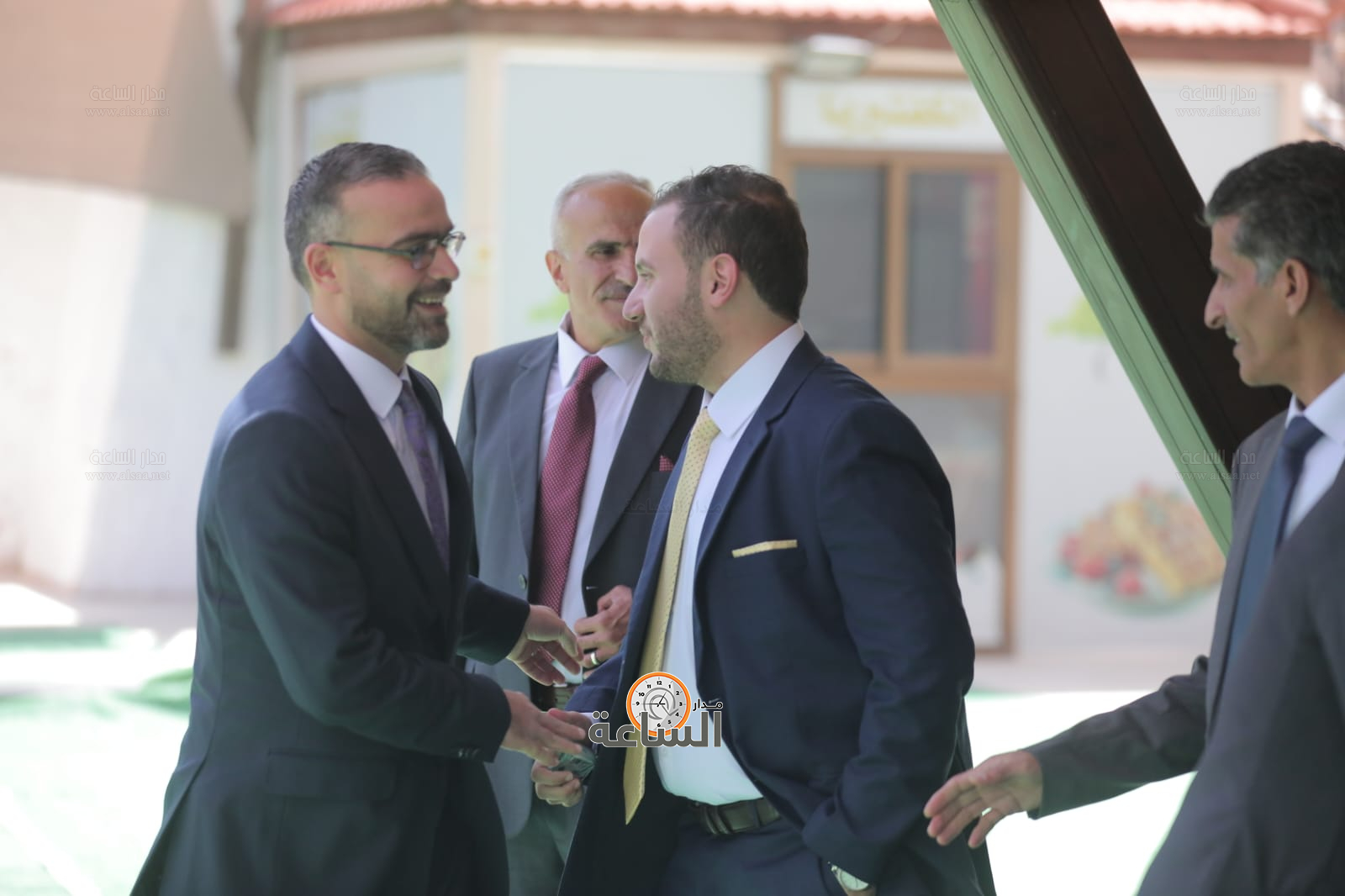 Madar Al-Saa Images 0.9112887276445445