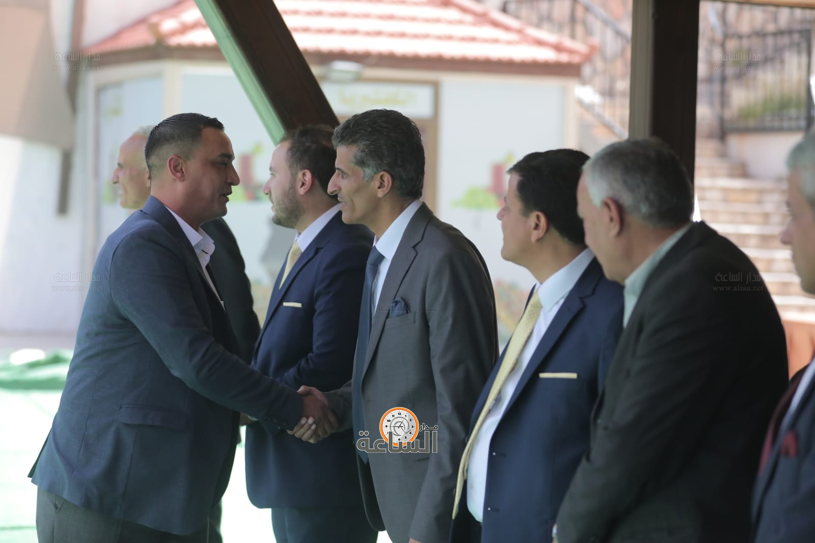 Madar Al-Saa Images 0.7547806564858721