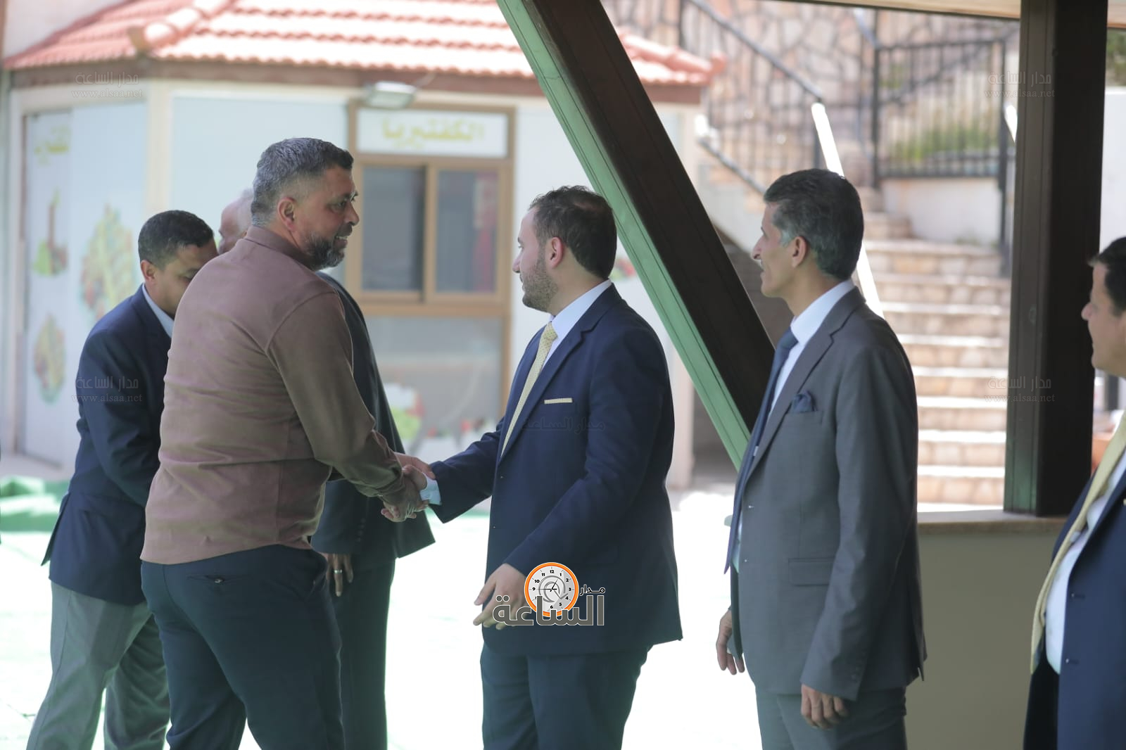 Madar Al-Saa Images 0.11444447714776906