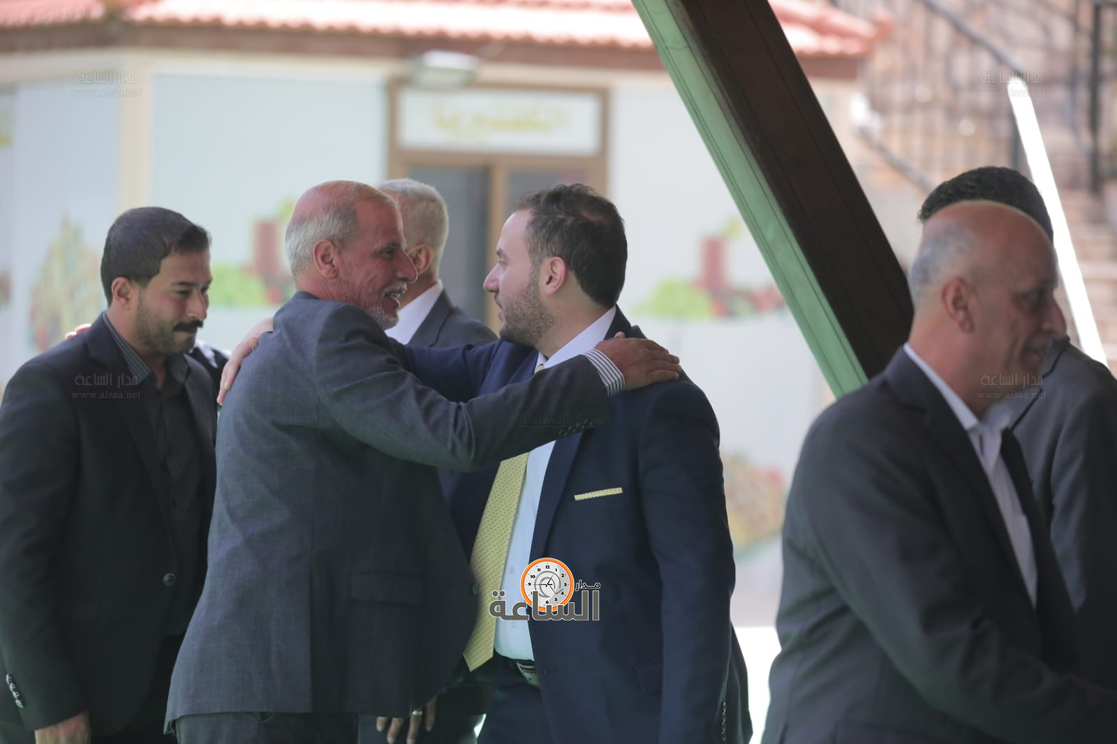 Madar Al-Saa Images 0.5995641199975363