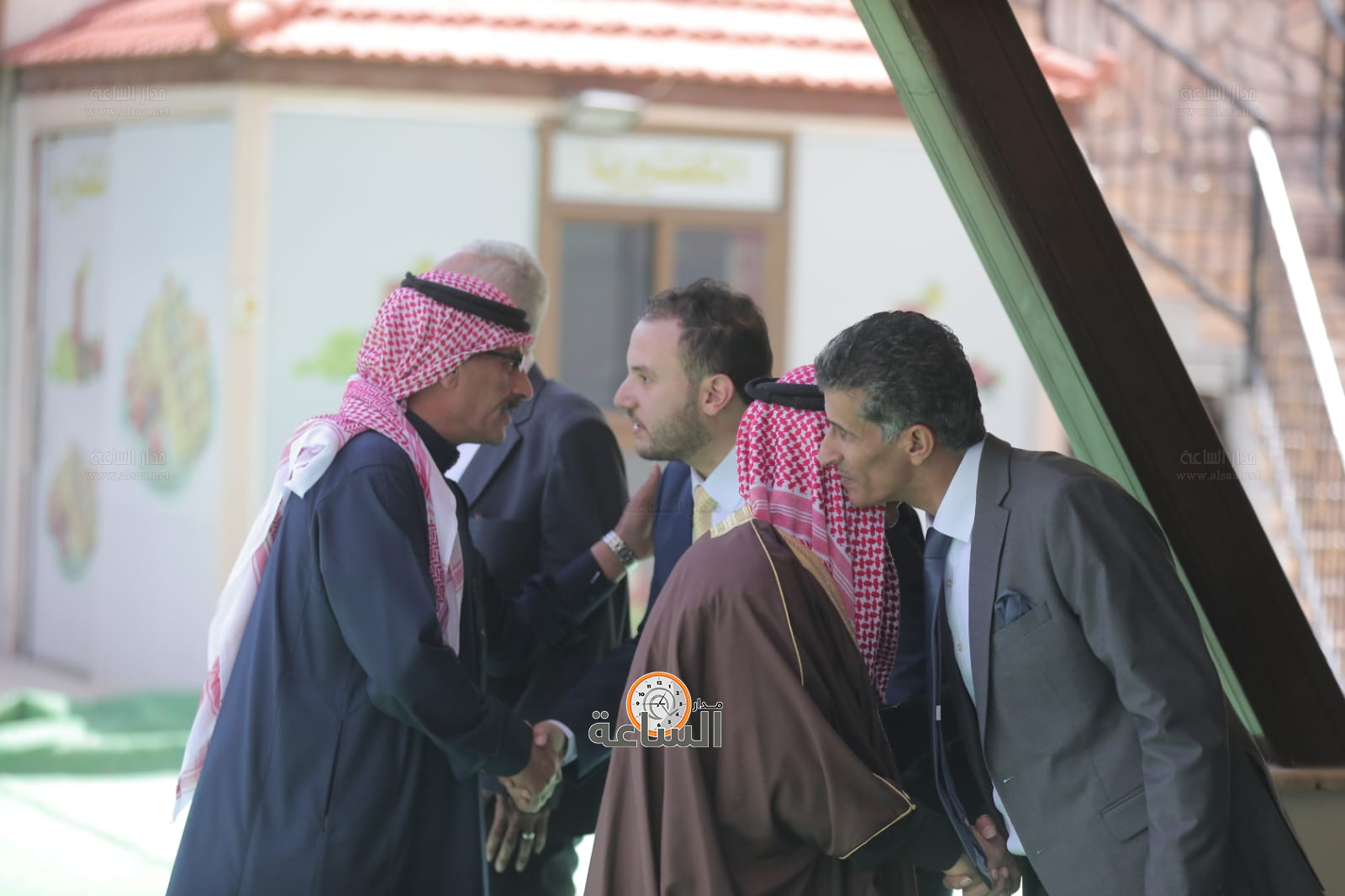 Madar Al-Saa Images 0.4541071202295275