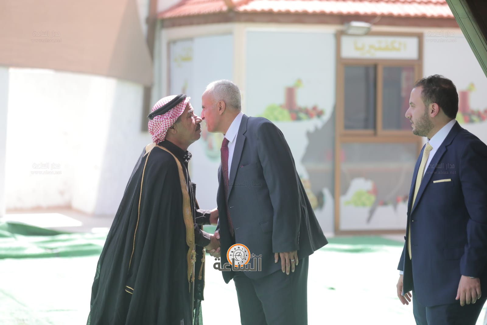 Madar Al-Saa Images 0.22122985858105815