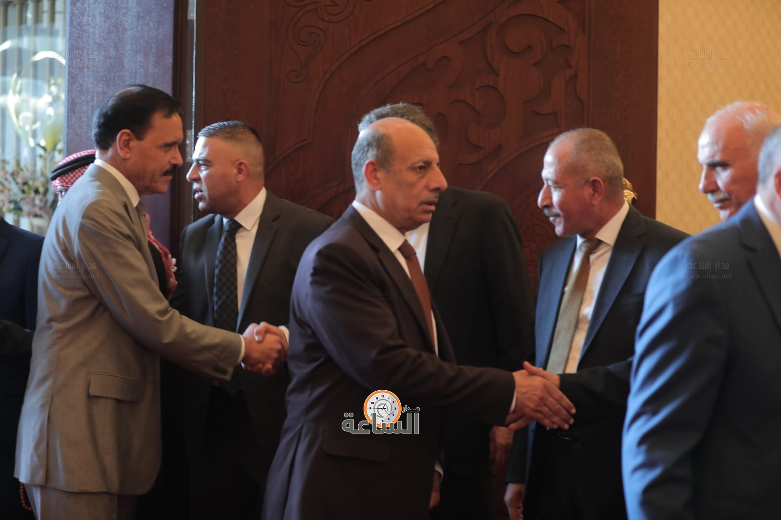 Madar Al-Saa Images 0.36265688345146074