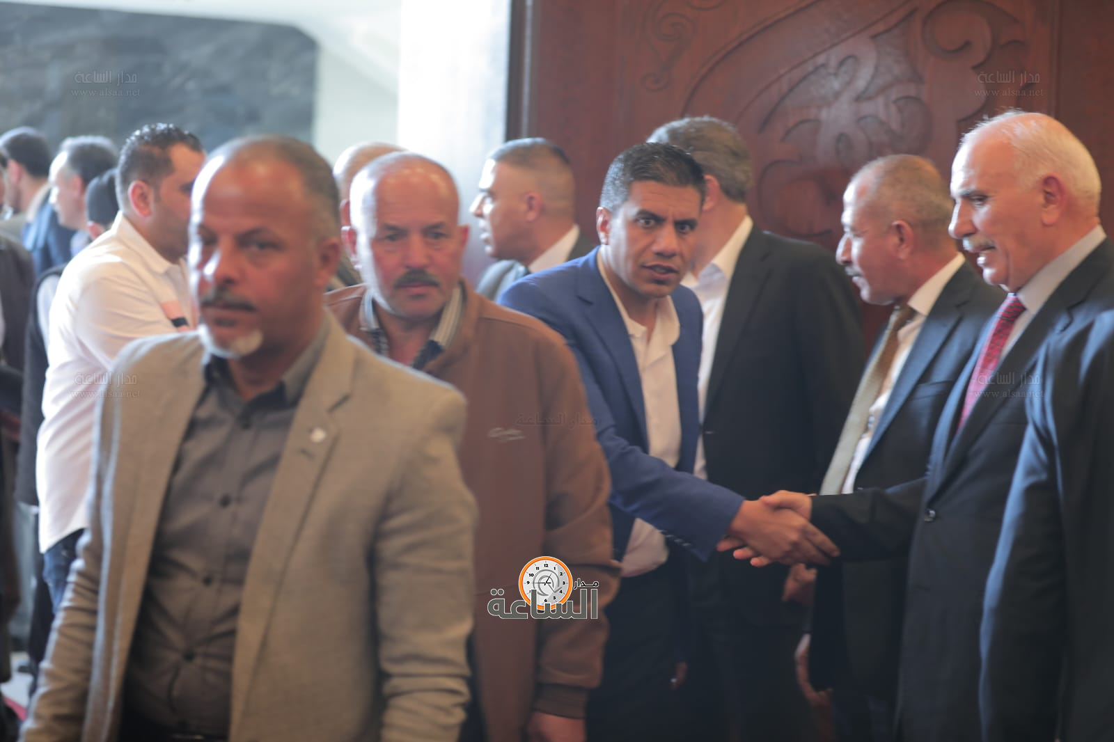 Madar Al-Saa Images 0.4873050843914908