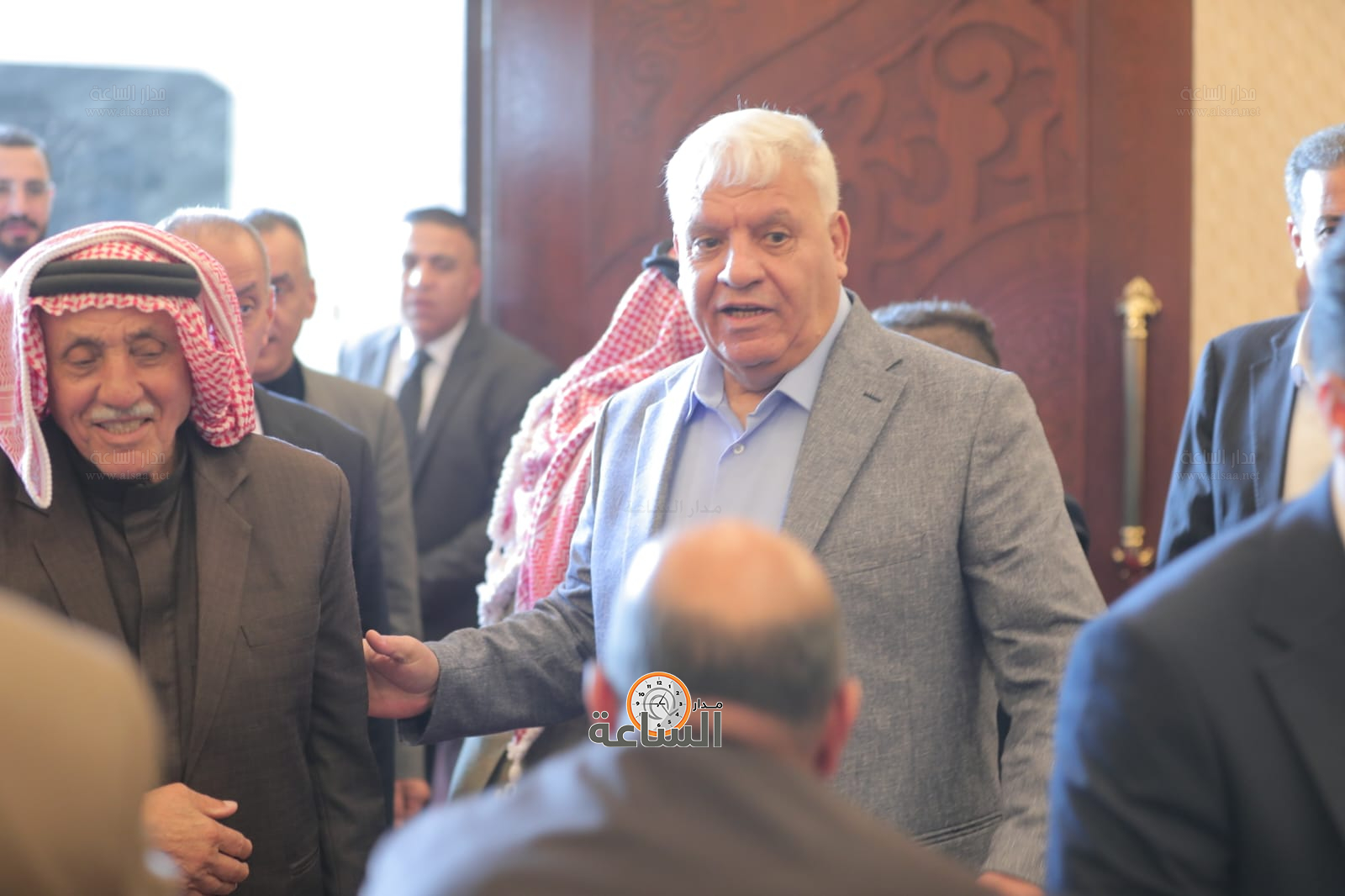 Madar Al-Saa Images 0.37390786578273705