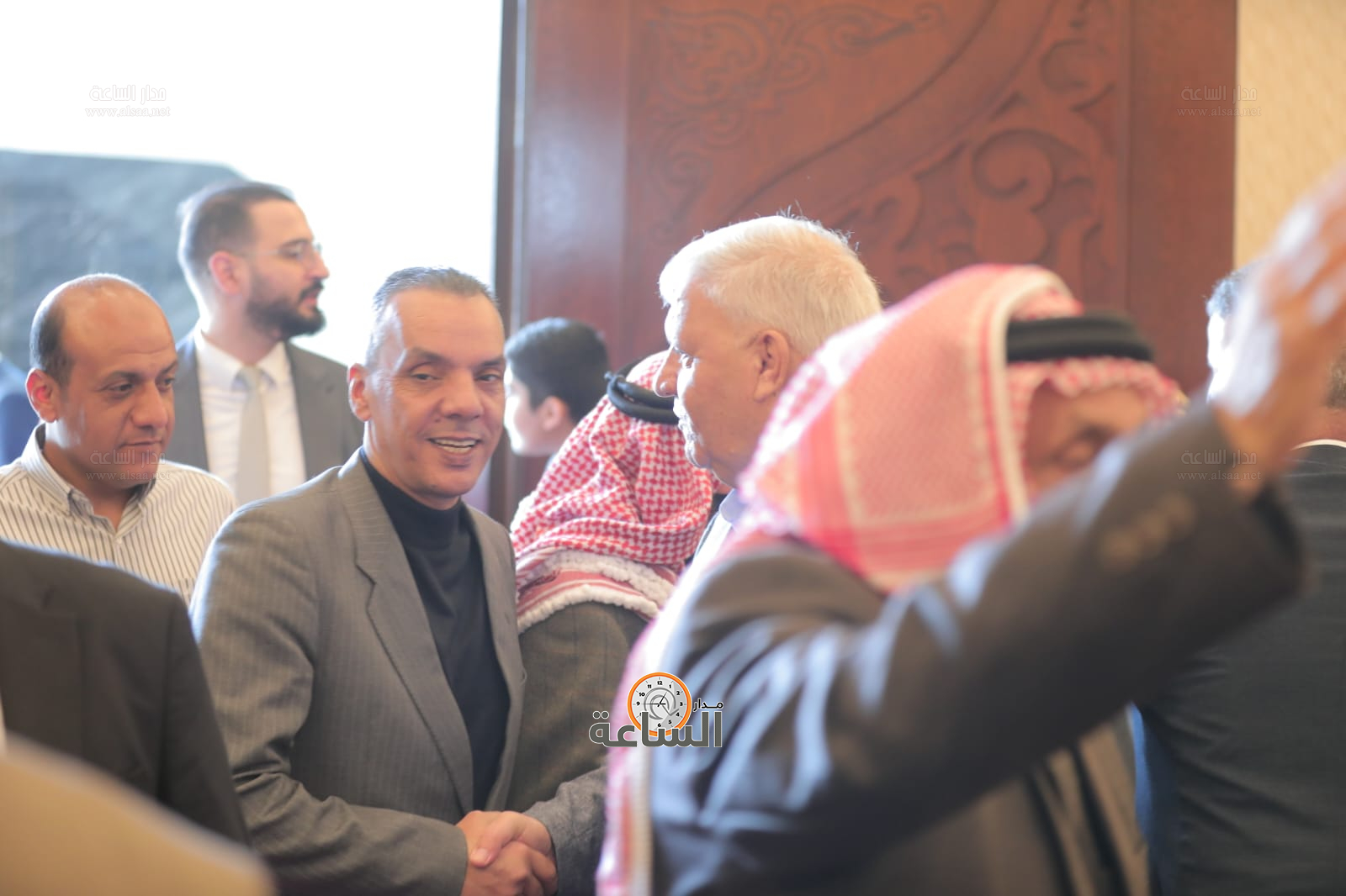 Madar Al-Saa Images 0.2363309230058983