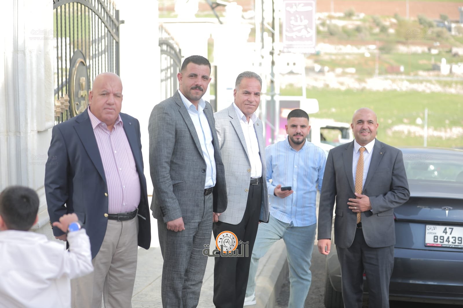 Madar Al-Saa Images 0.0033905147873125596