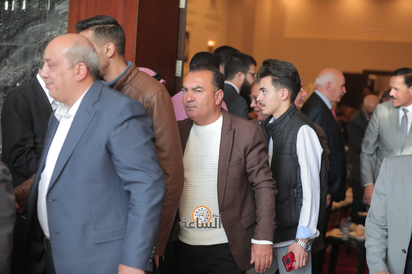 Madar Al-Saa Images 0.47482545077318017