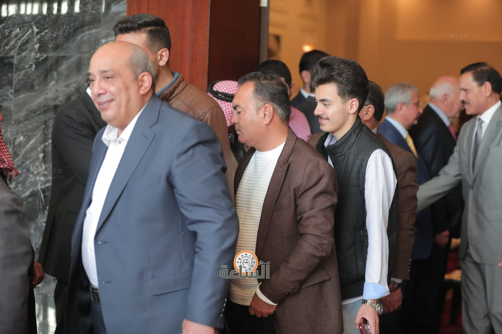 Madar Al-Saa Images 0.38804635583918246