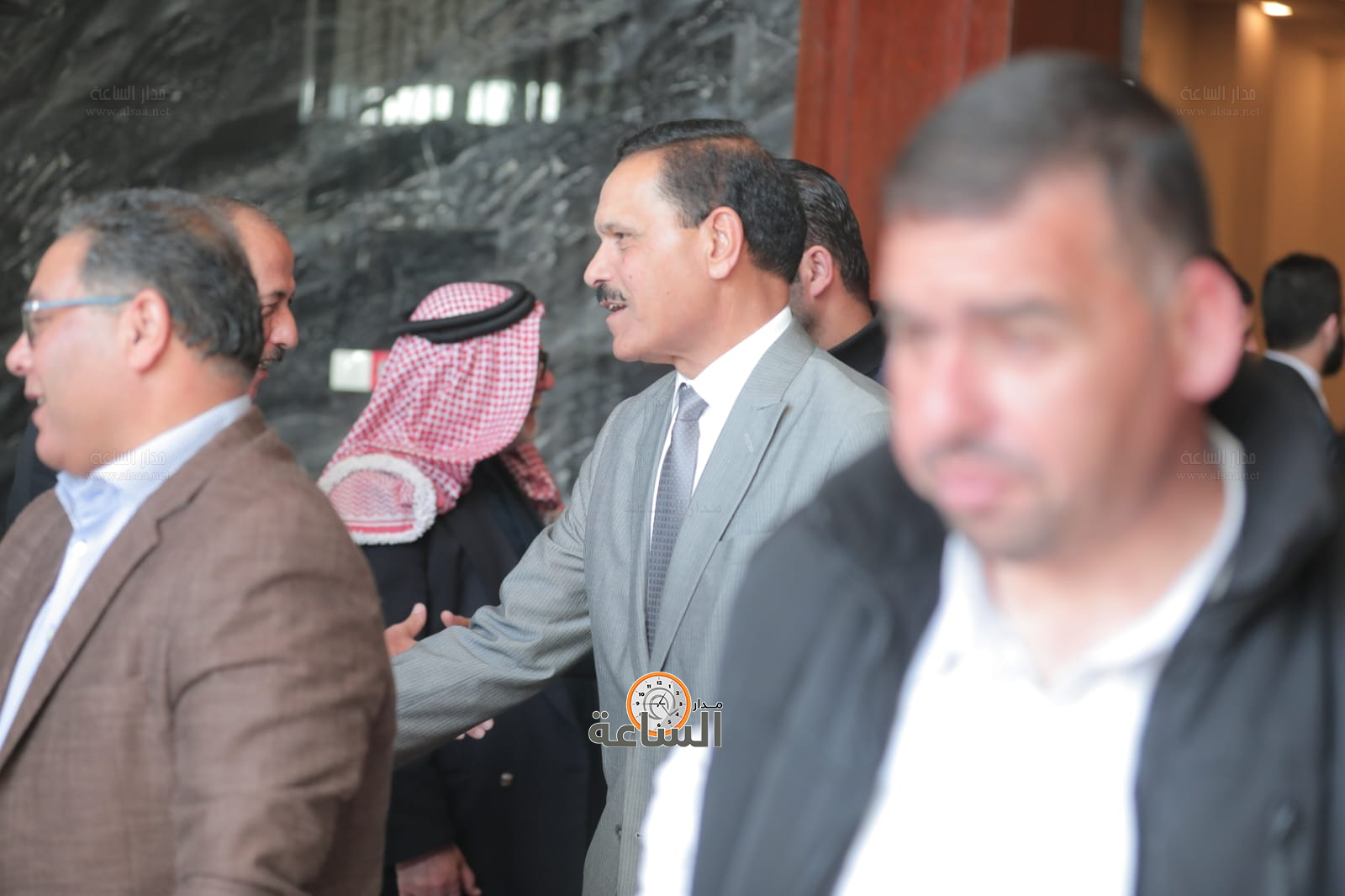 Madar Al-Saa Images 0.9117608412024292