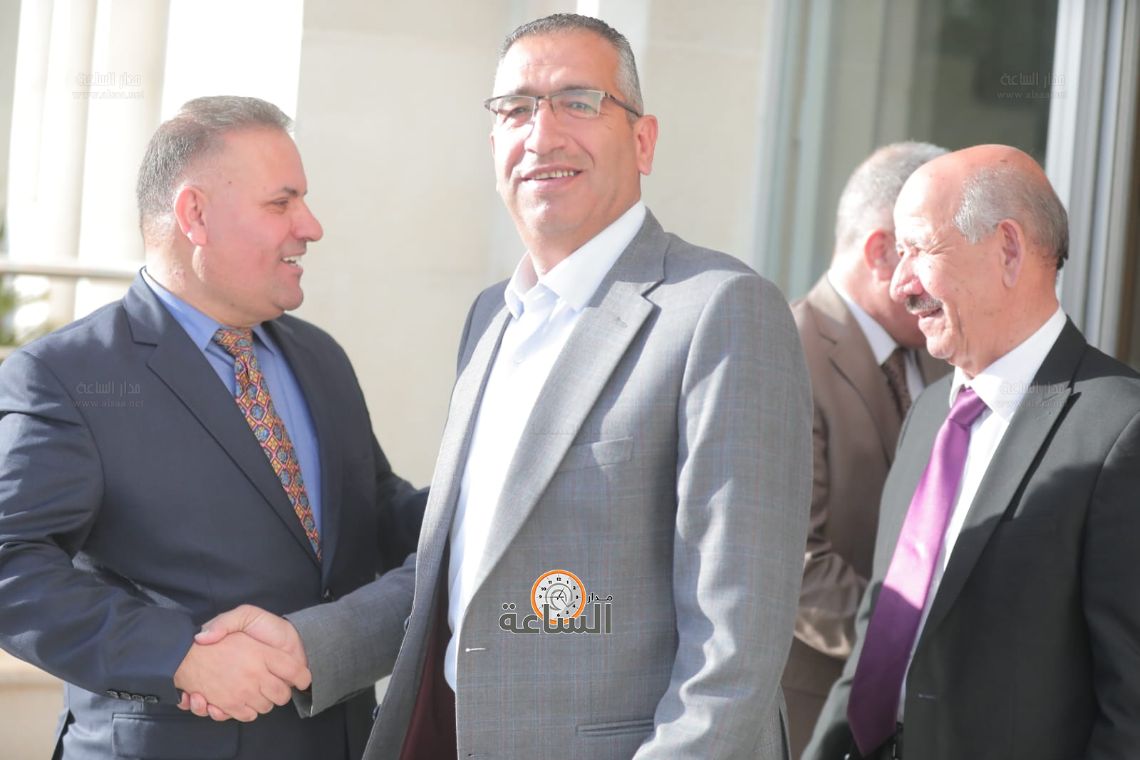 Madar Al-Saa Images 0.9950328213947586