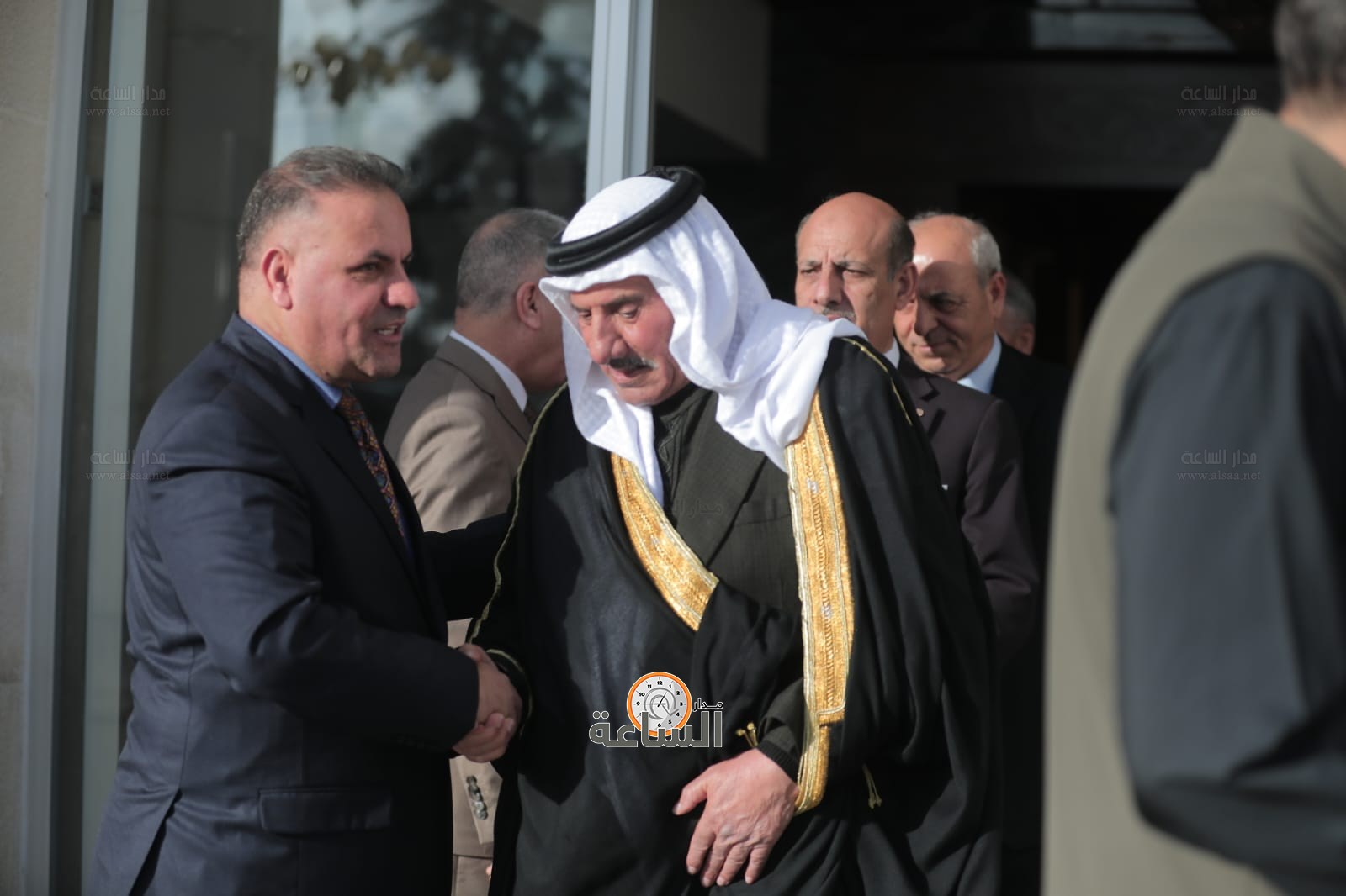 Madar Al-Saa Images 0.5599259452316809